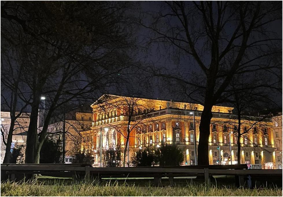 Operngasse-karlsplatz Apartment