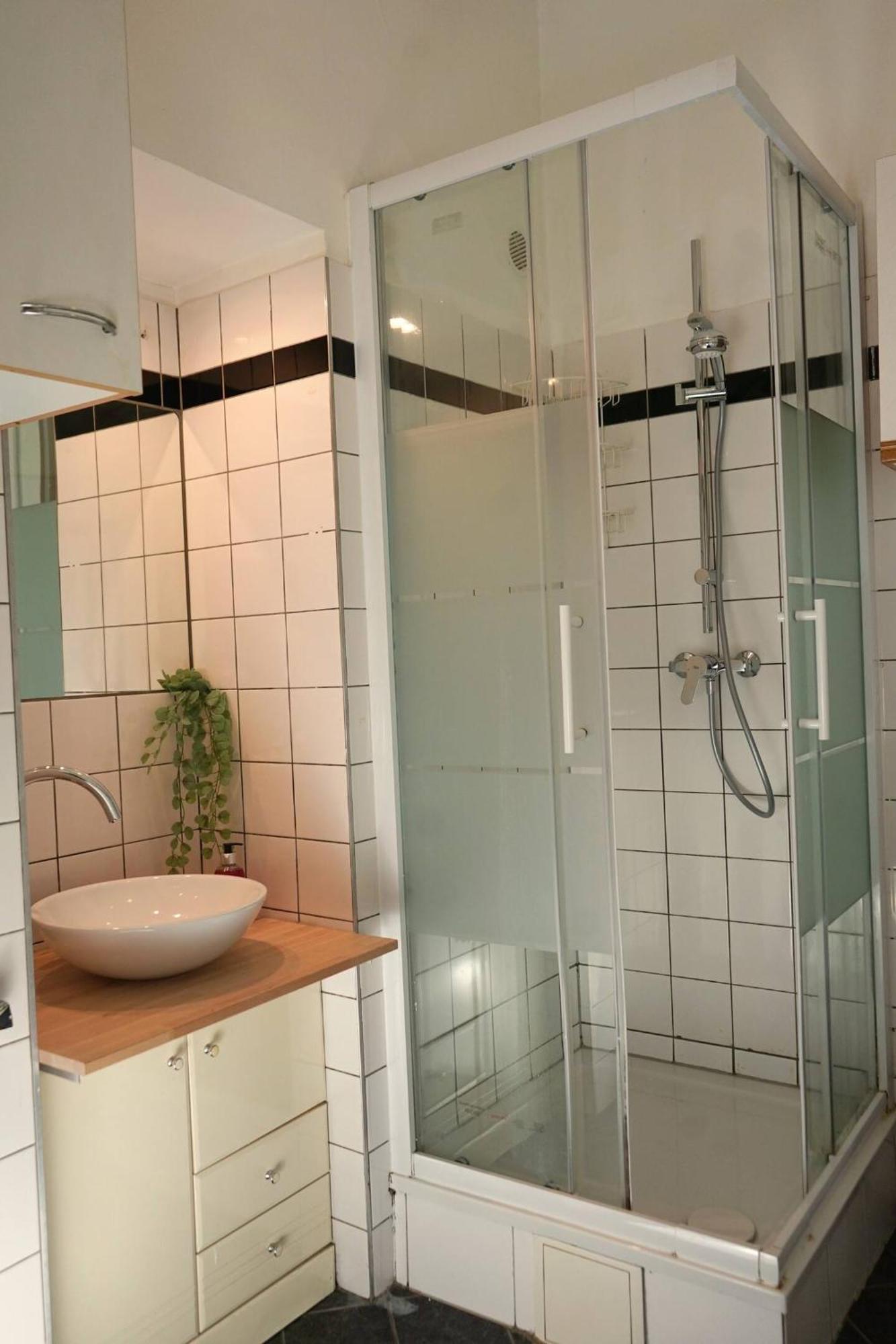 Apartment Beautiful Near Hauptbahnhof