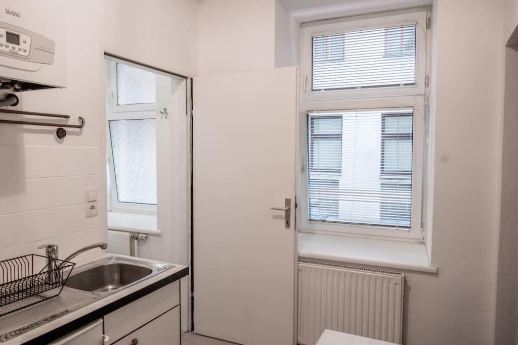 Quiet - Apartment *