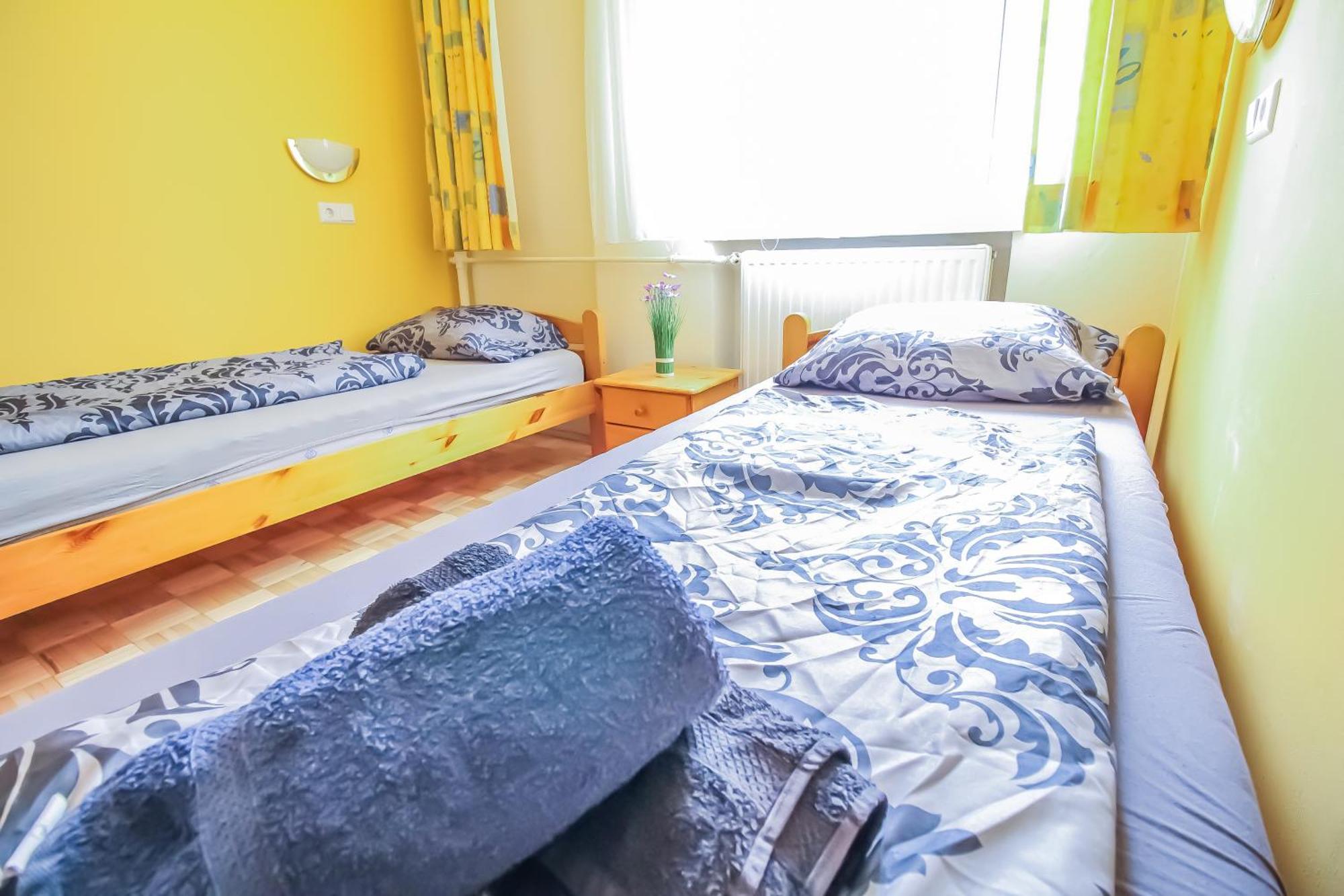 Homestay Cozy - U3 Hutteldorferstrasse