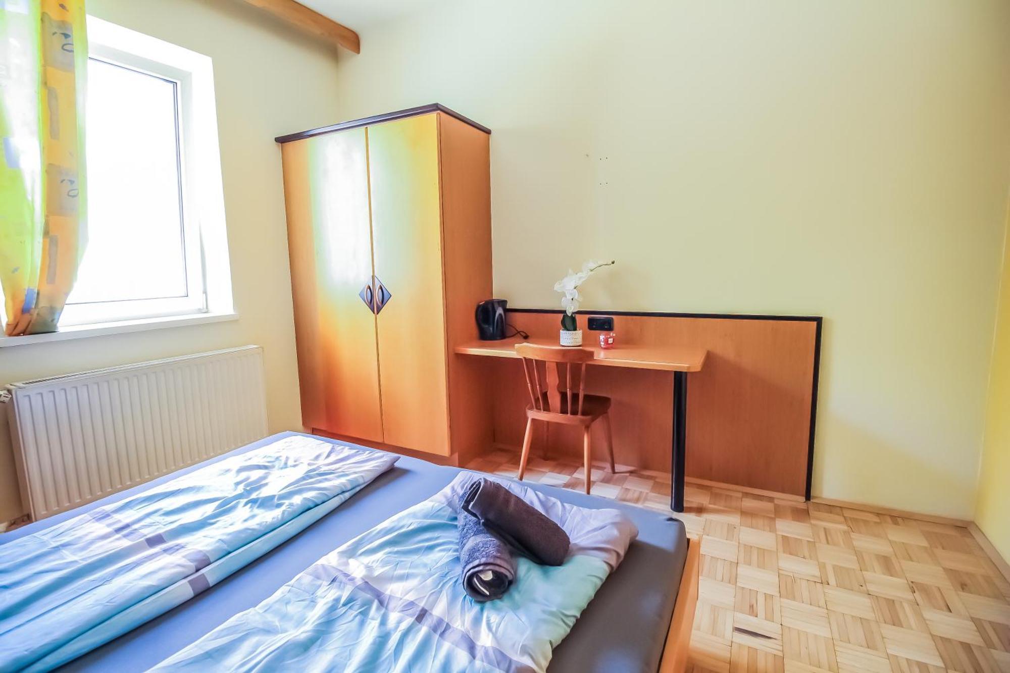 Cozy - U3 Hutteldorferstrasse Homestay *