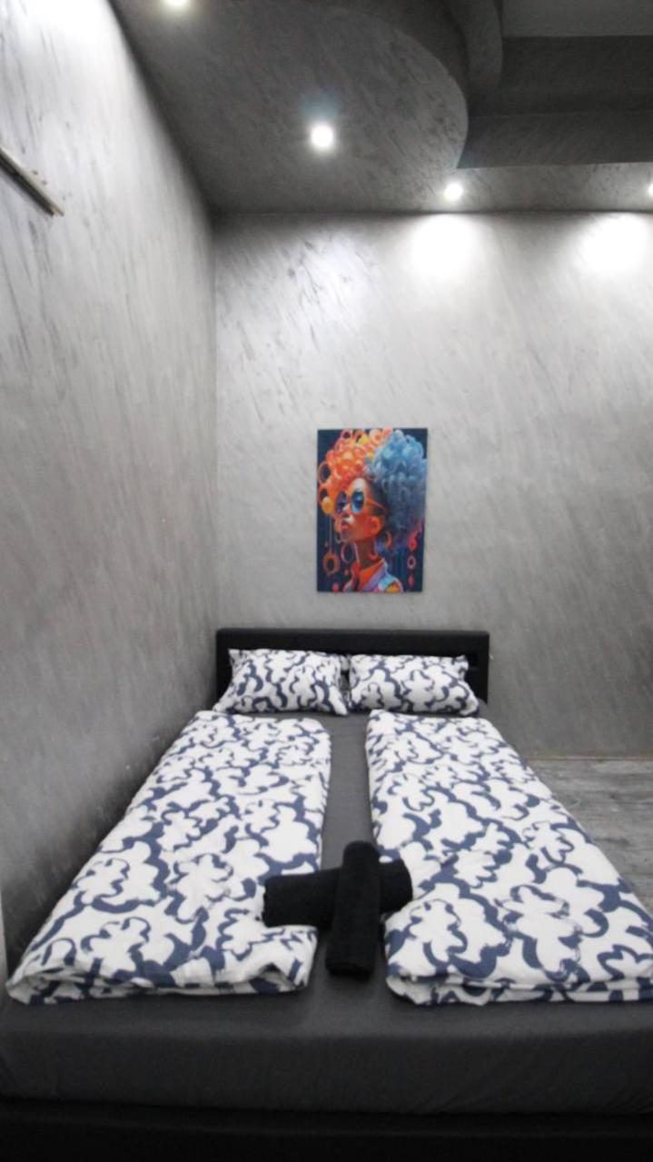 Apartment Family In Akh Area *