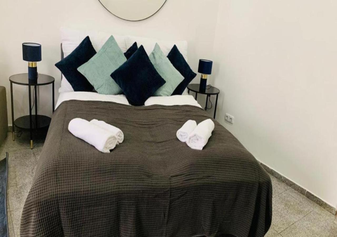 Stylish Loft, 3 Min To U4 Margaretenguertel Apartment *