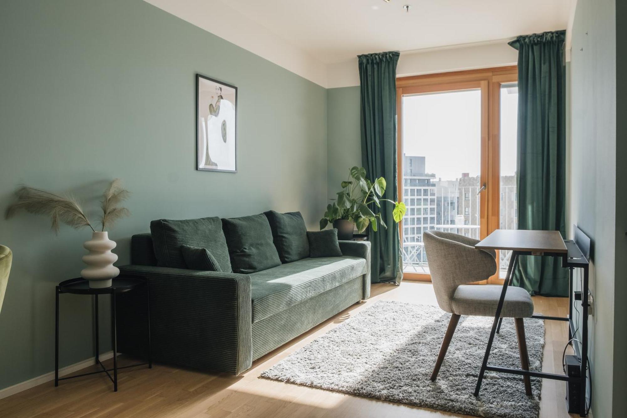 Decorous Cozy View Apartment