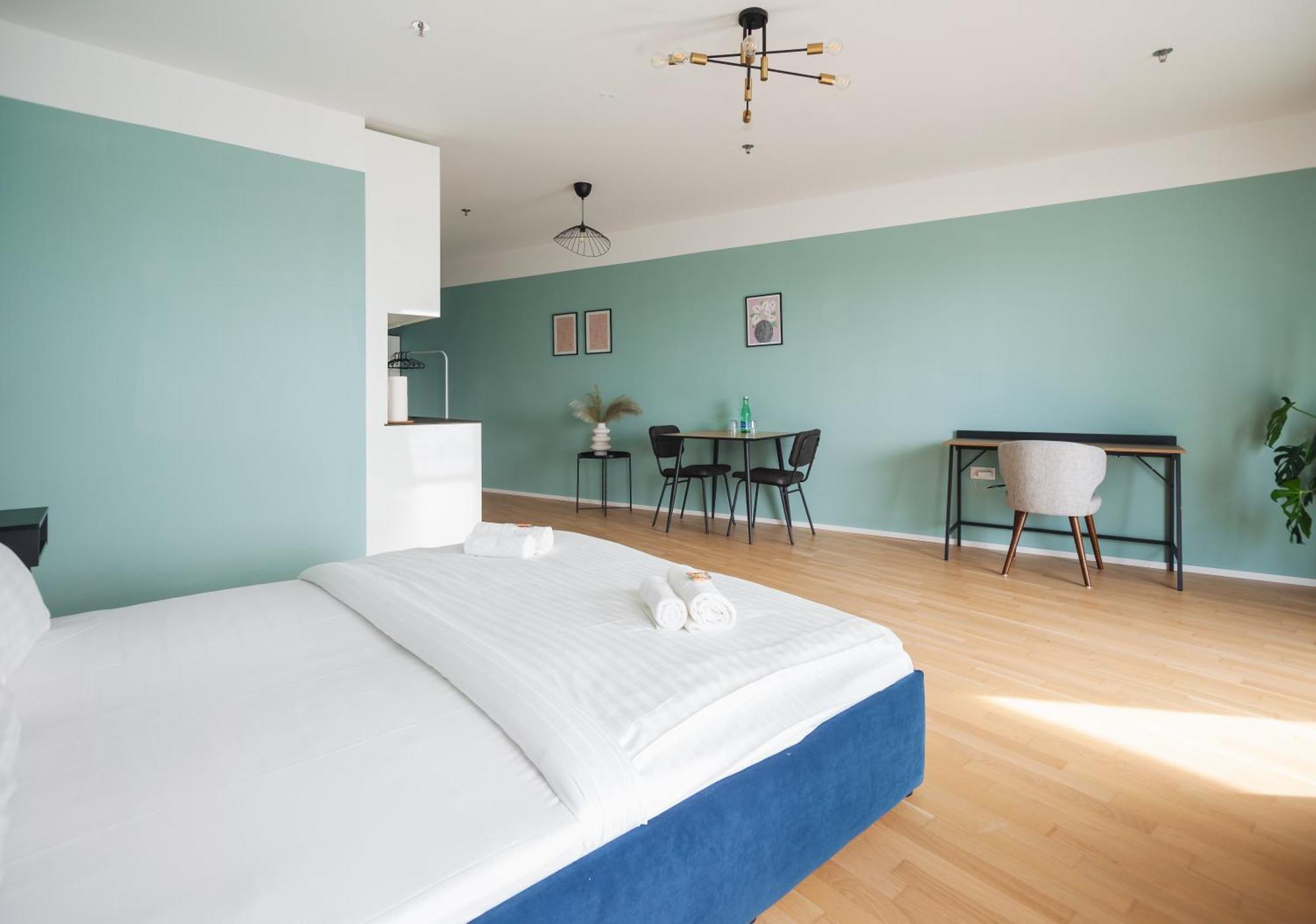 Decorous Cozy View Apartment *