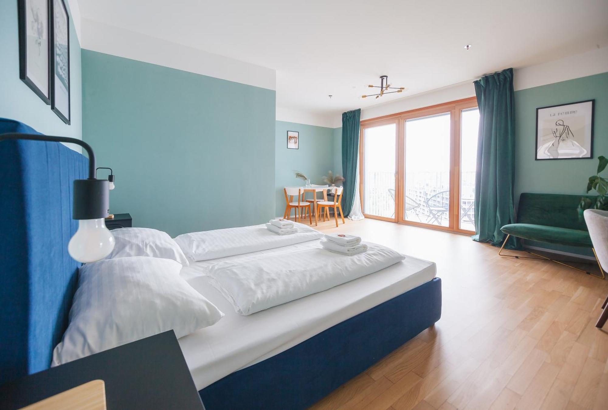 Decorous Cozy View Apartment