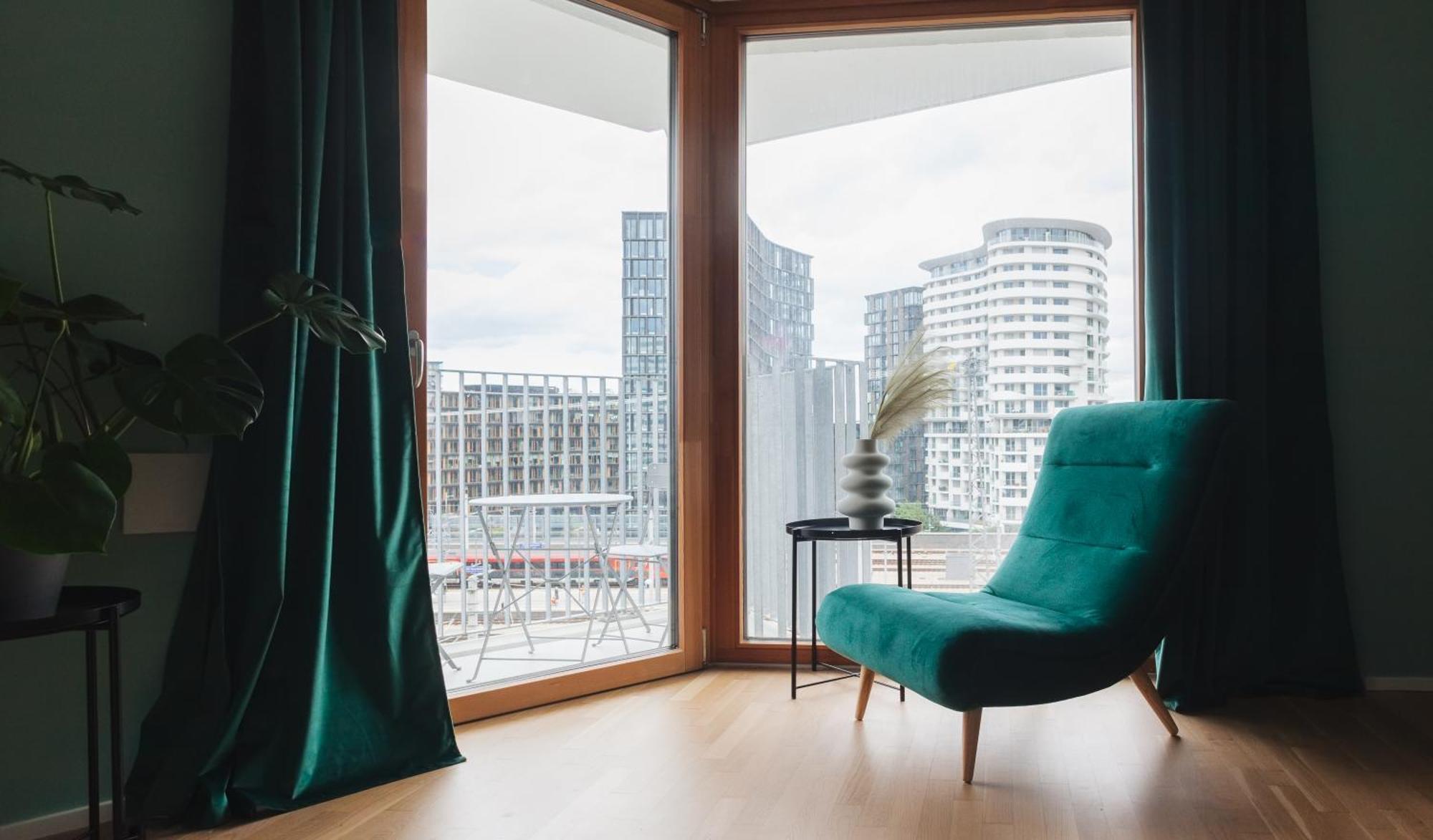 Apartment Decorous Cozy View