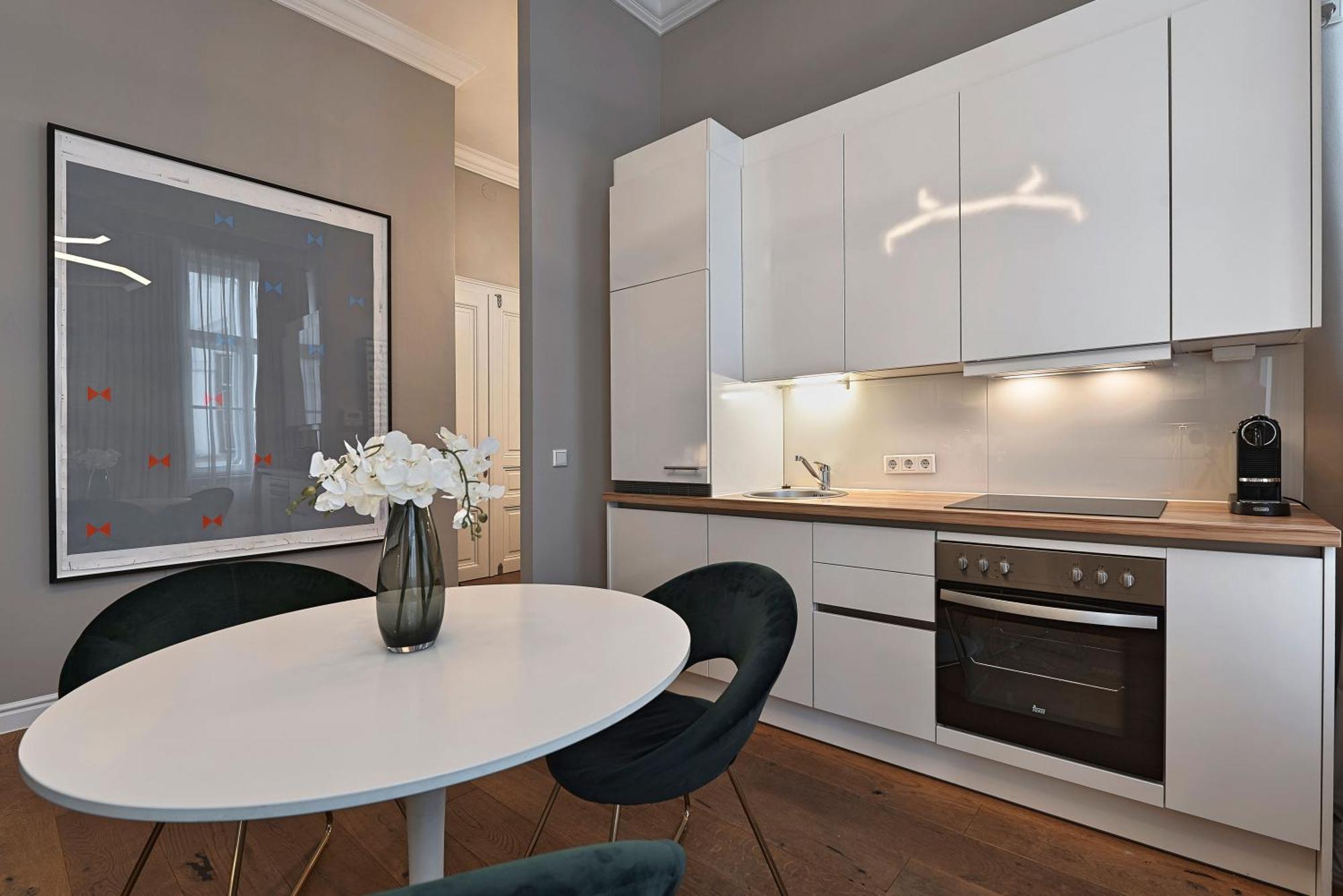 Apartment Garnisongasse - Luxurious Close To The Centre Vienna