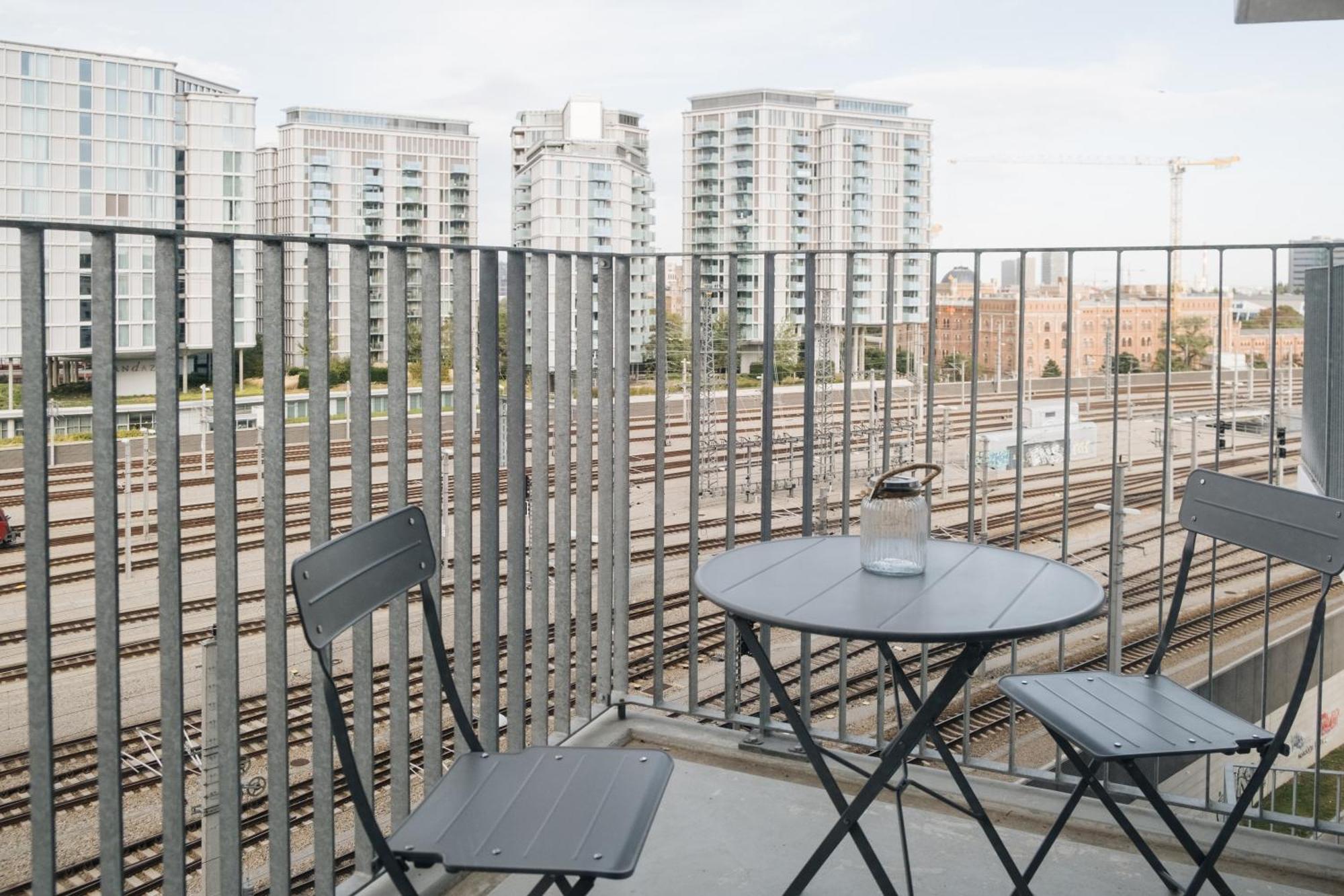 Decorous Cozy View Apartment *