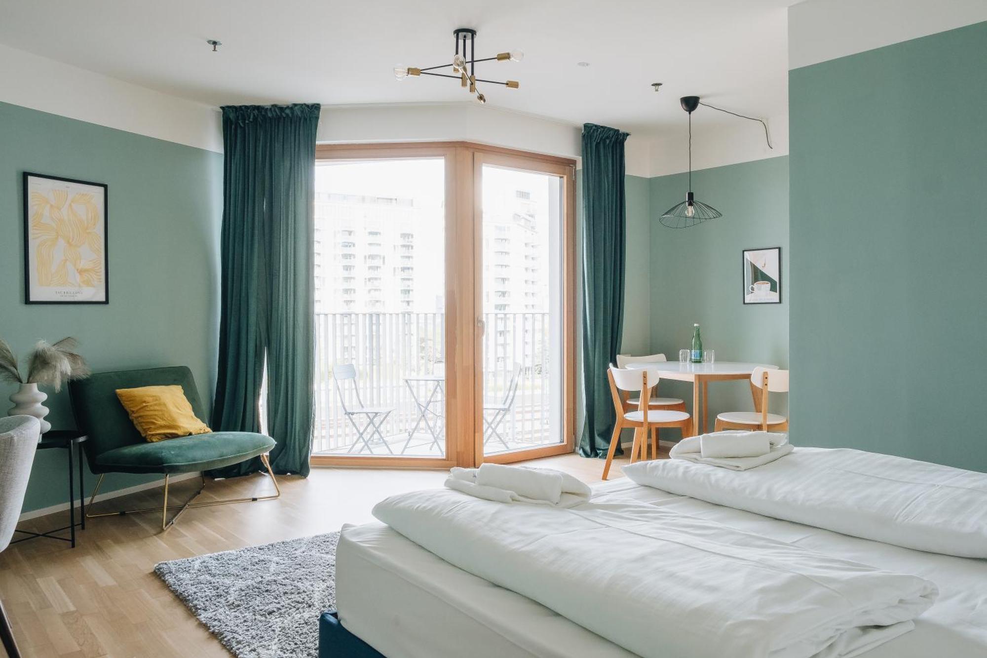 Apartment Decorous Cozy View