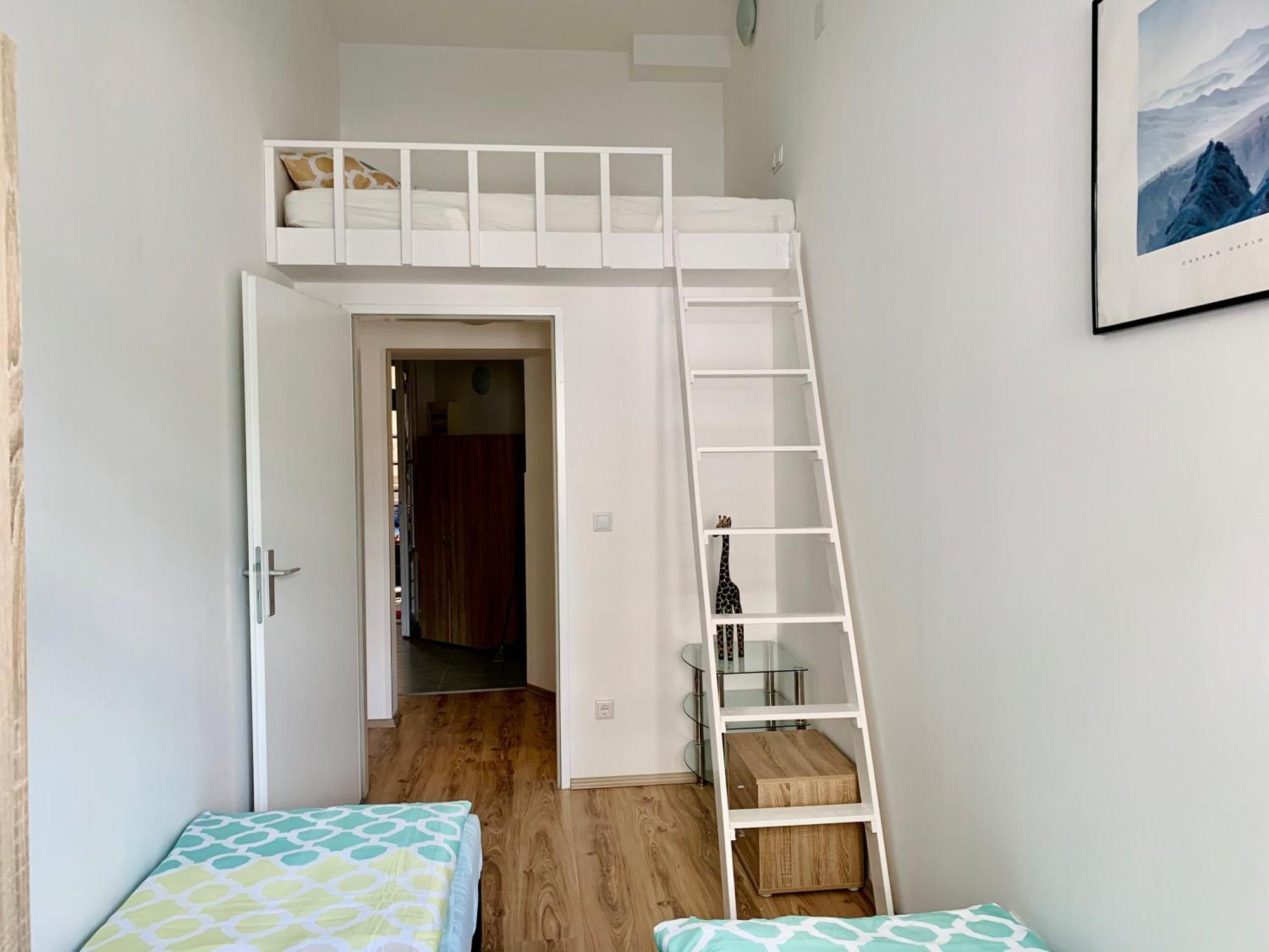 Raisa Lerchenfelder Gürtel 30 Apartment