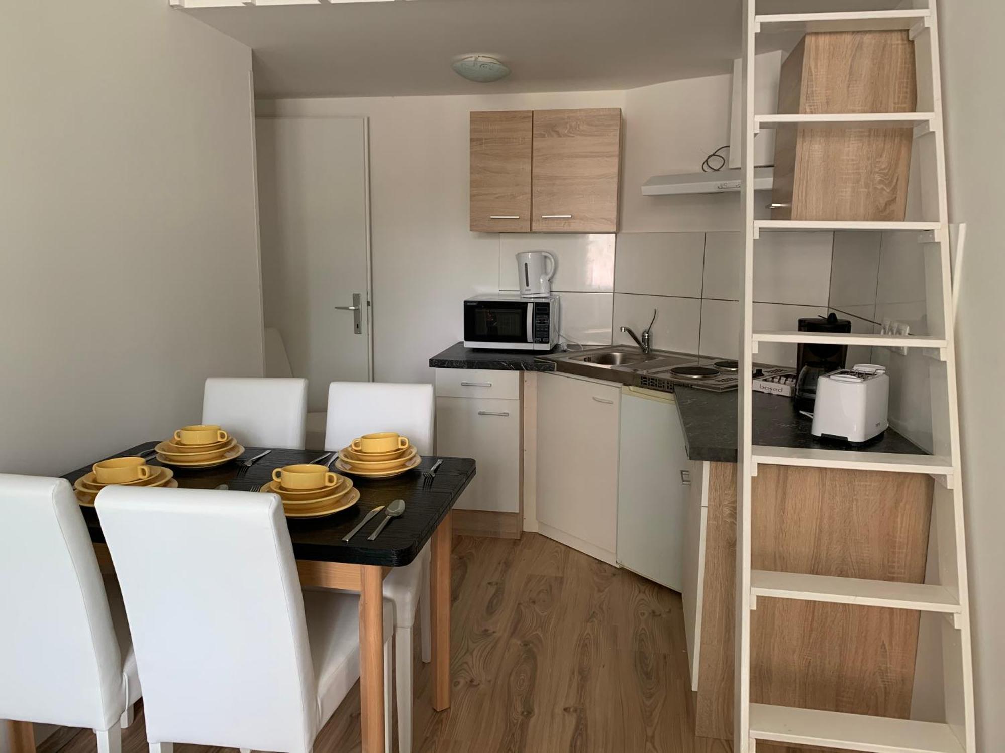 Raisa Lerchenfelder Gürtel 30 Wien