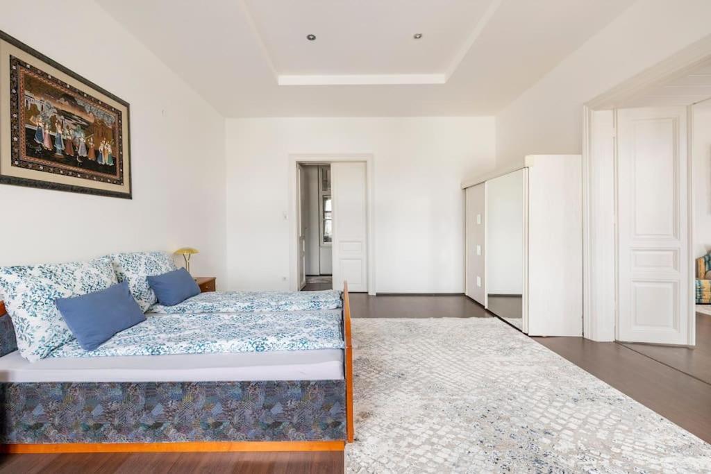 Charming Spacious Wien