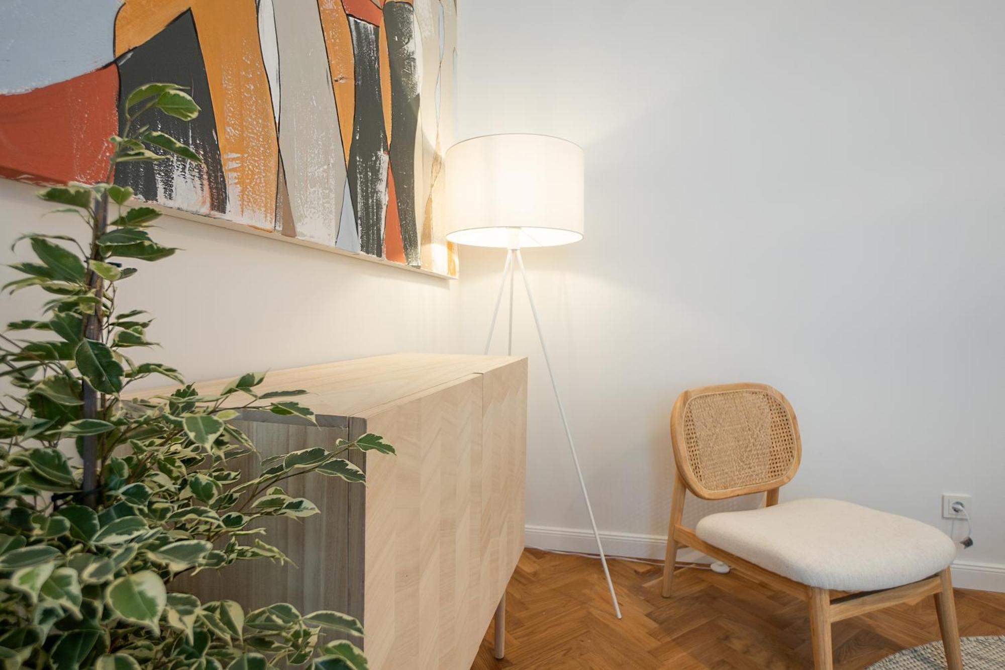 Chic 94m2 With A King-size Bed Vienna