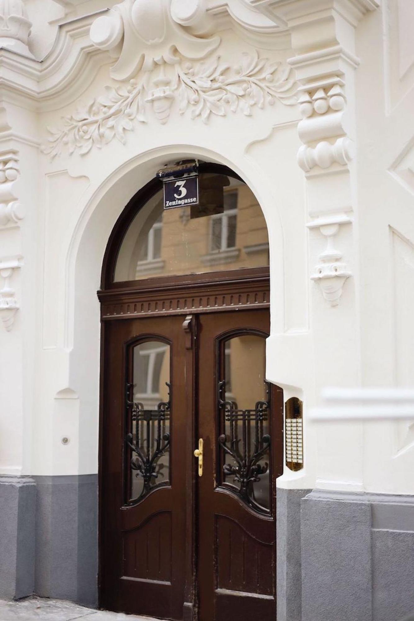 Heymi Zentagasse Apartment Vienna