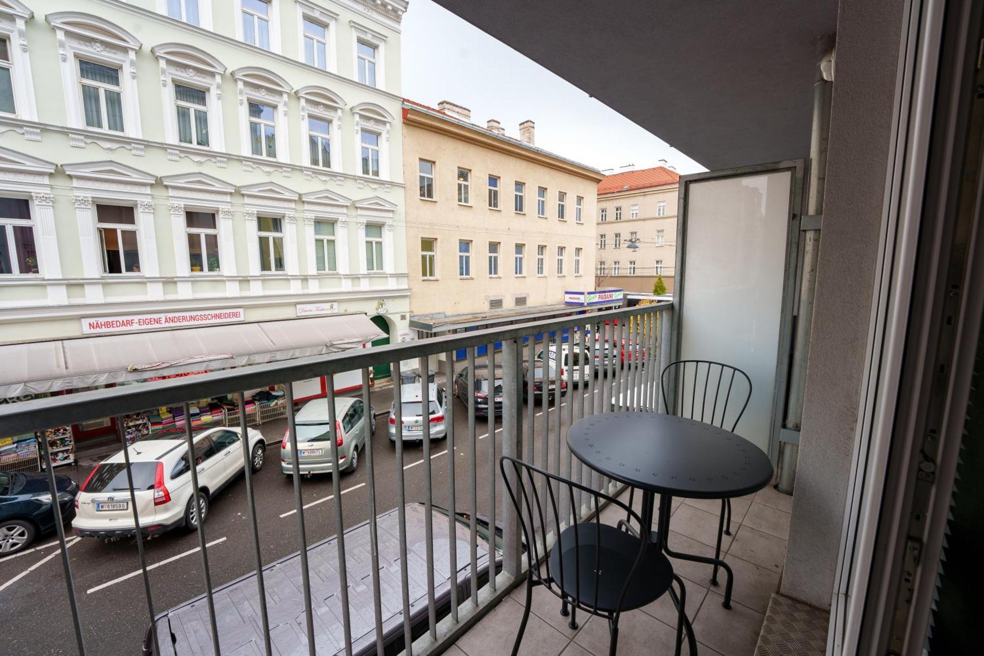 Living - Senefeldergasse Apartment