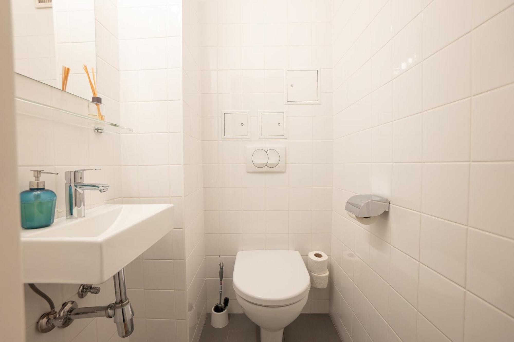 Charming With Balcony, Close To Stephansdom Cathedral Viena