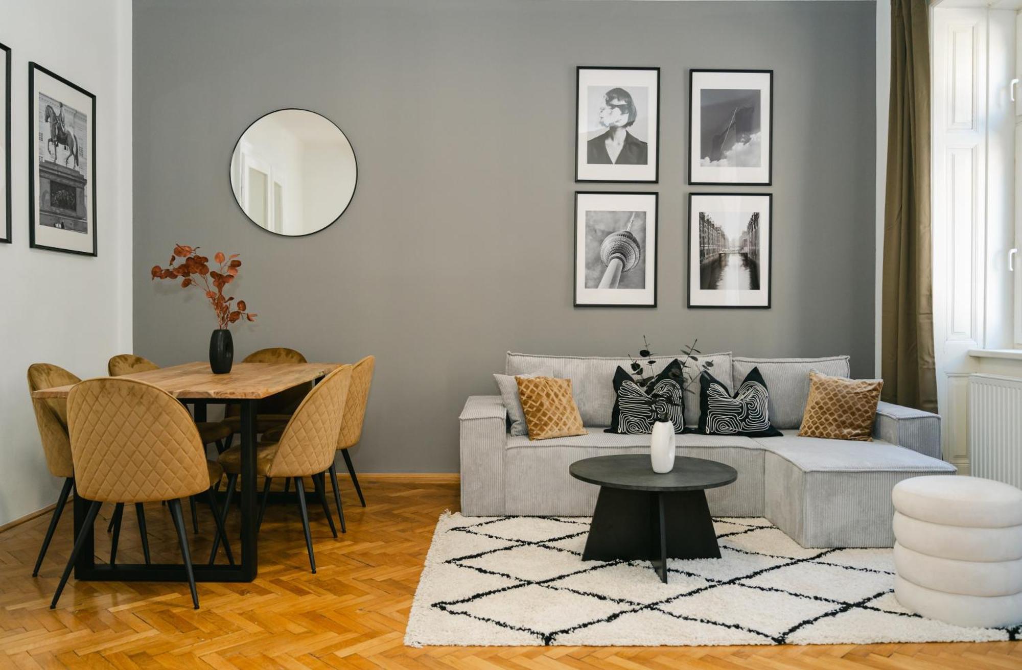 Cozy Perfect For 4-6 Tv Metro Self-checkin *