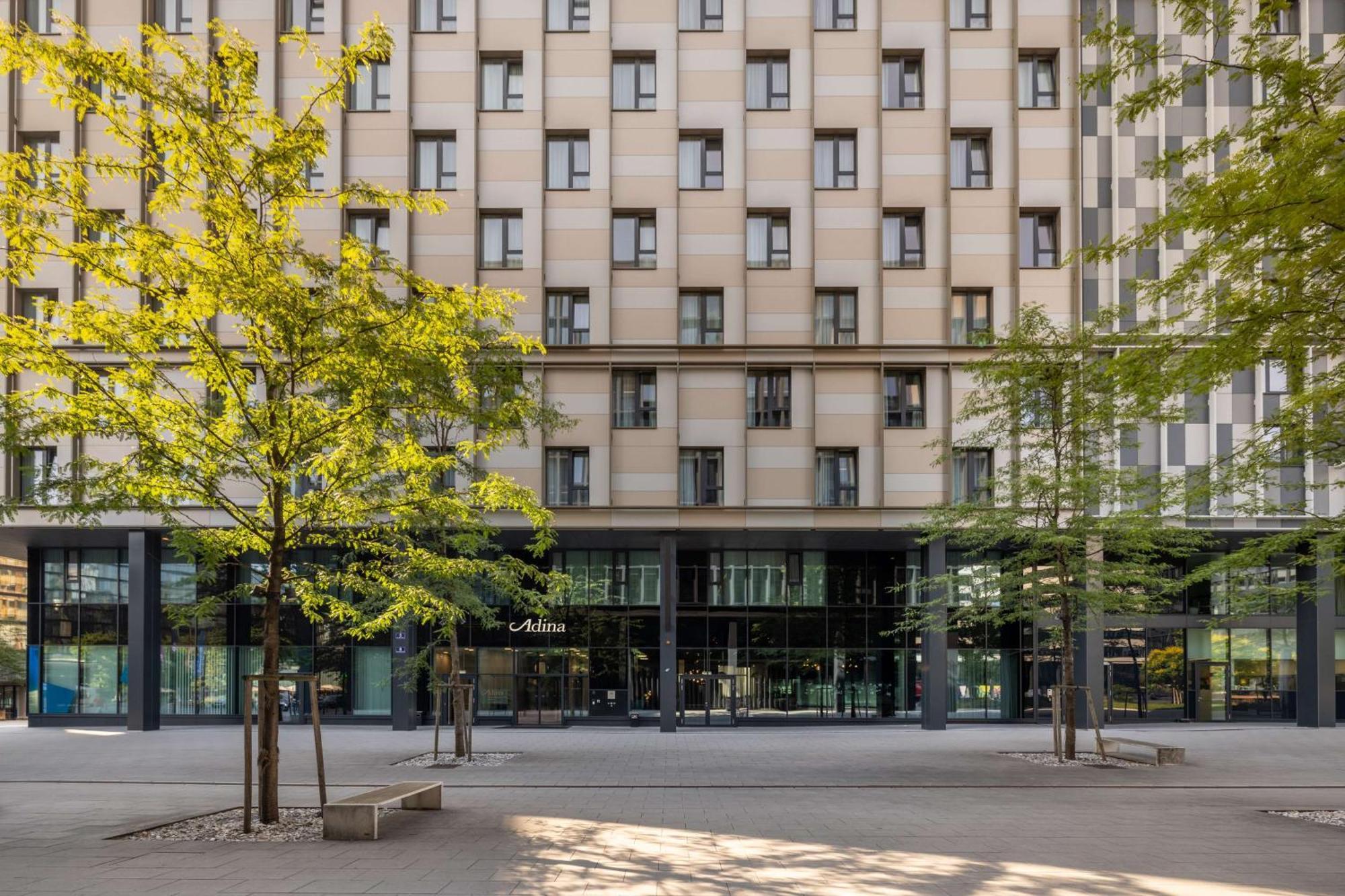 Adina Serviced 4*