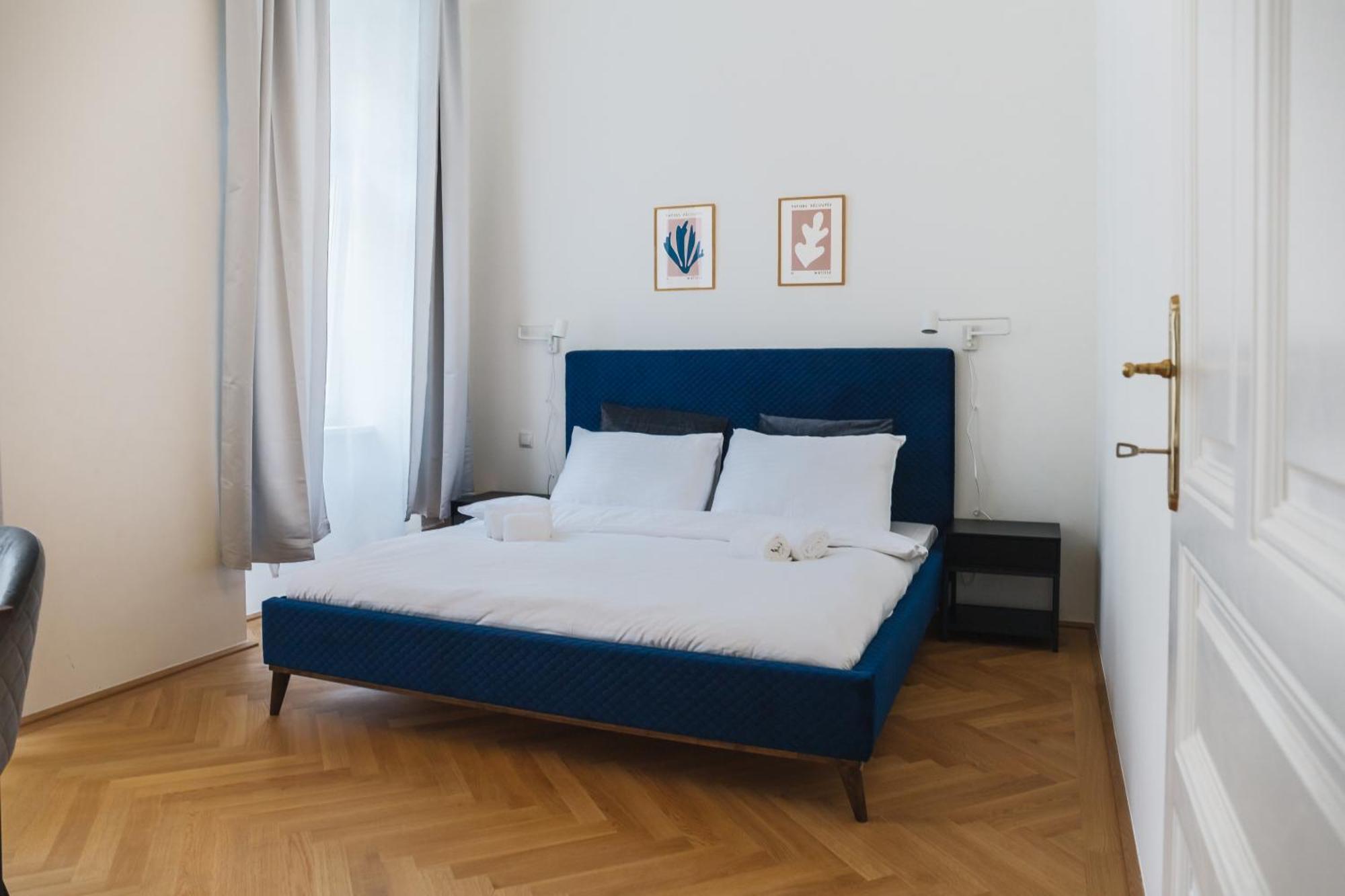 Brand Cozy * Viena