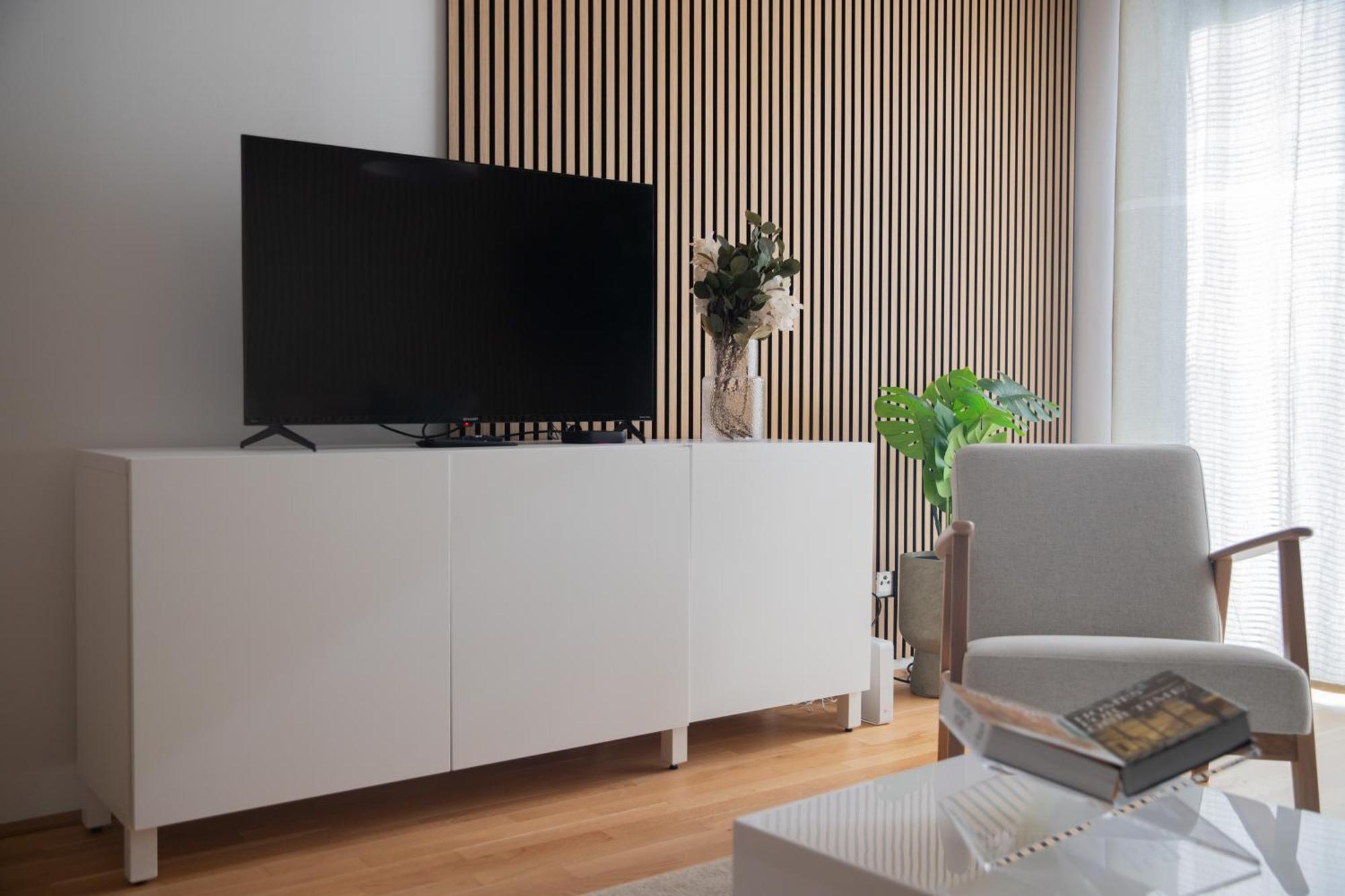 Stylish - 3 Min To U1 Kagraner Platz Apartment Vienna