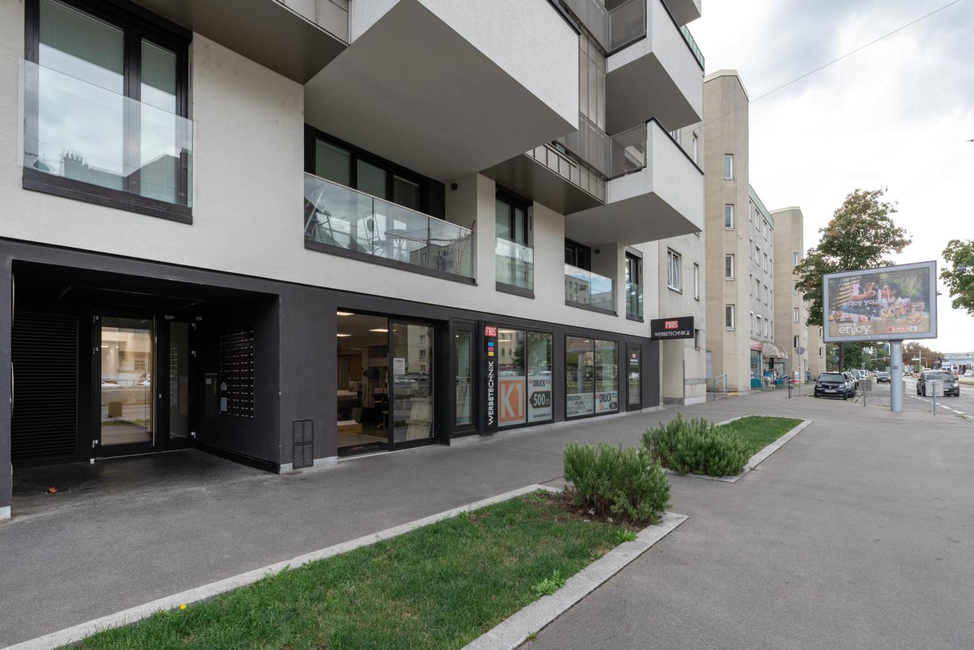 Luxurious Living With Beautiful Terrace Apartment Vienna