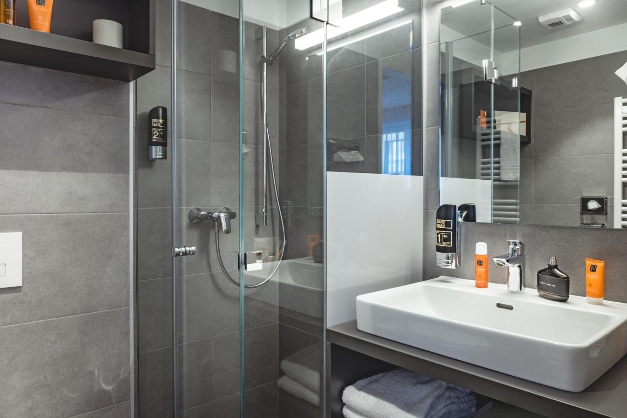 Oliver | Contactless Check-in Aparthotel 3*