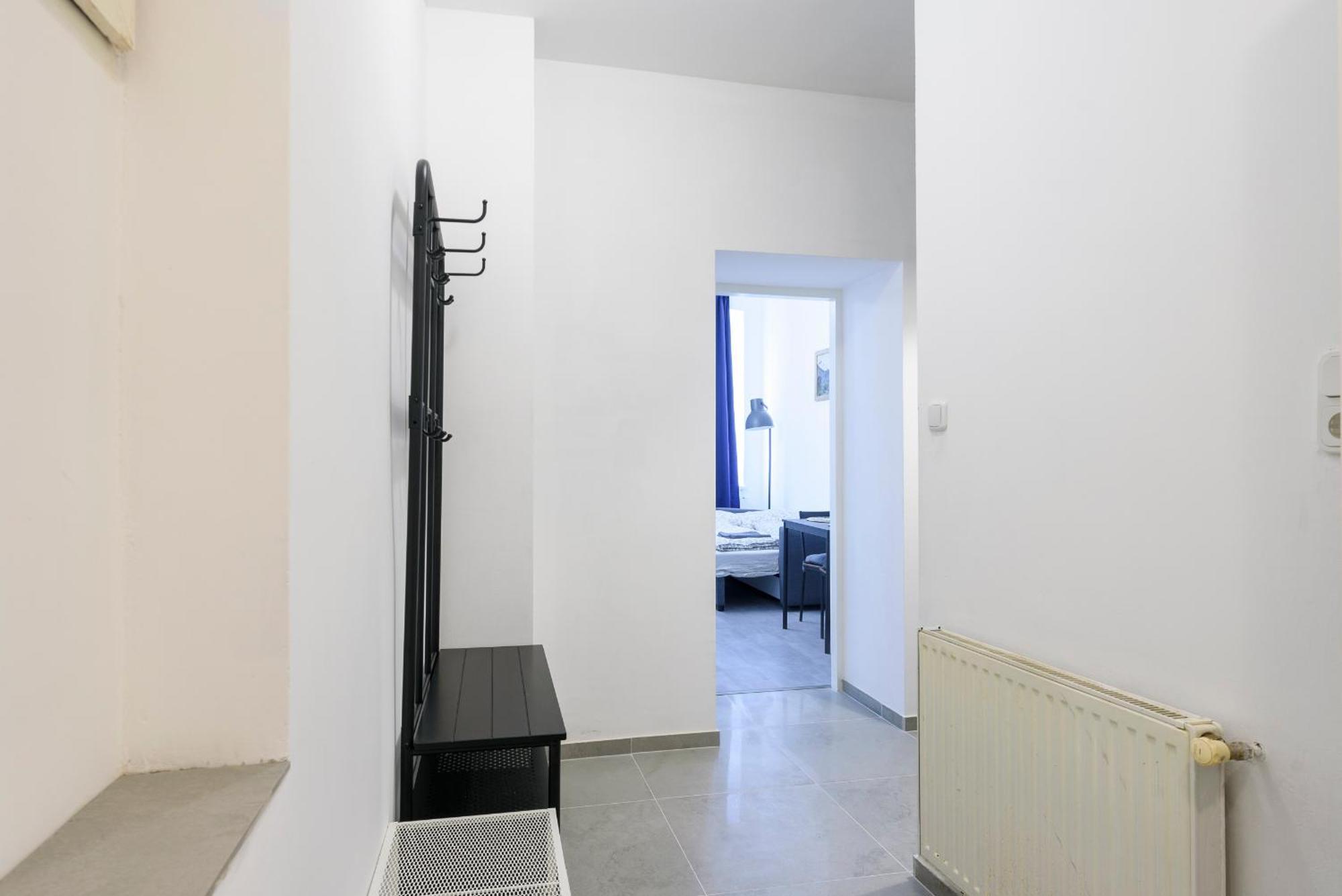 Meidling Apartment