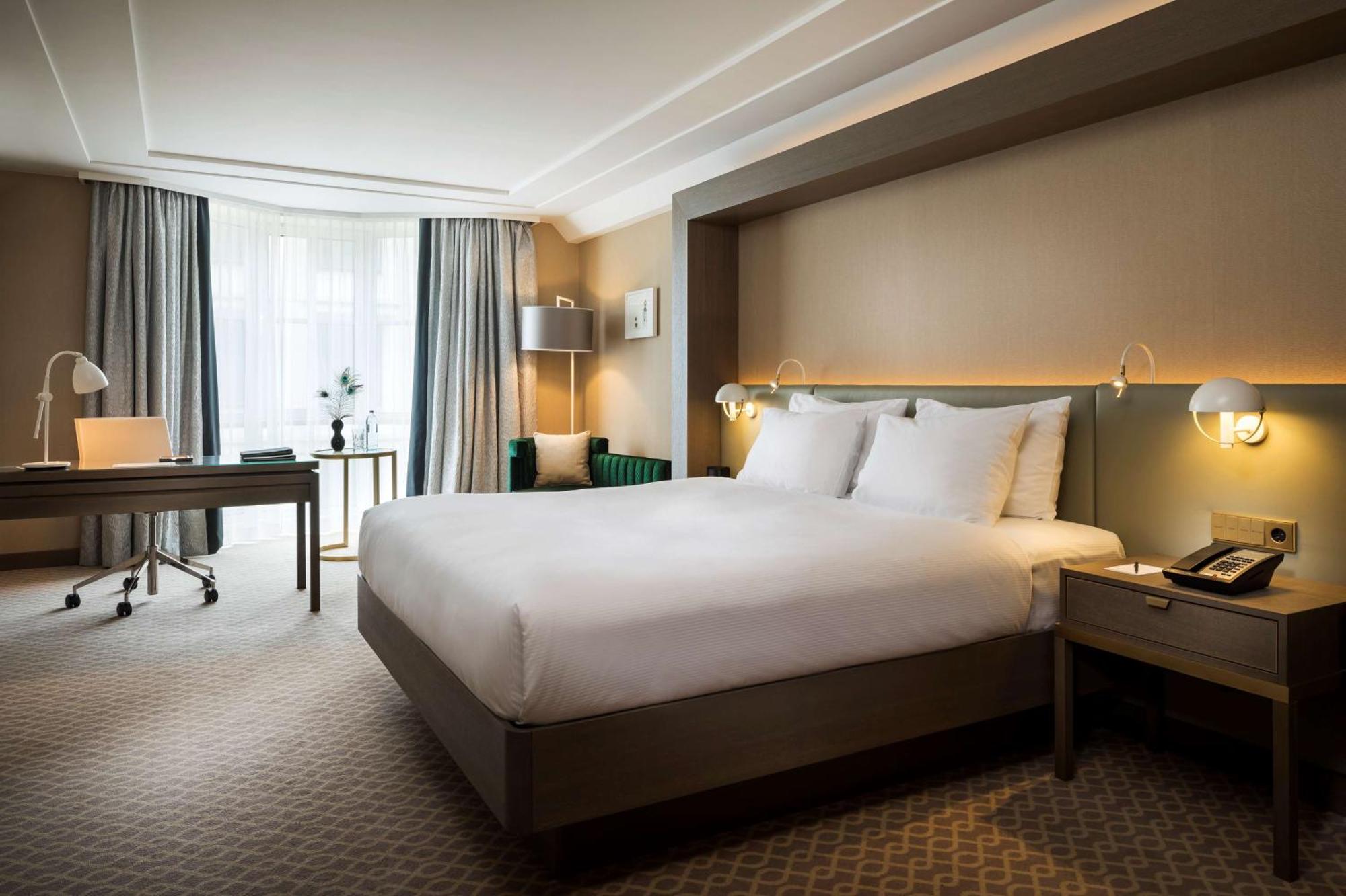 Hotel Hilton Plaza