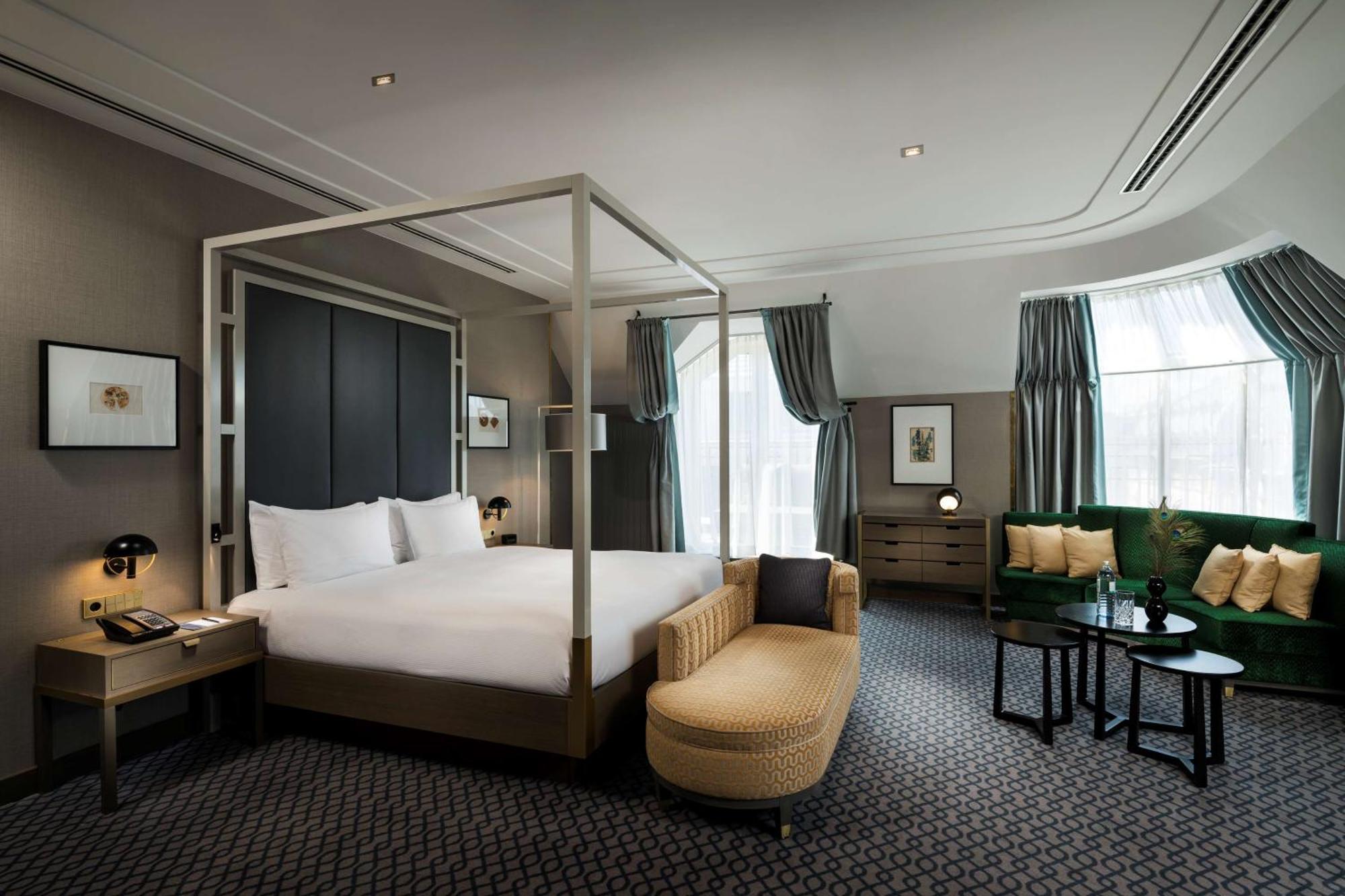 Hilton Plaza 4* Viena
