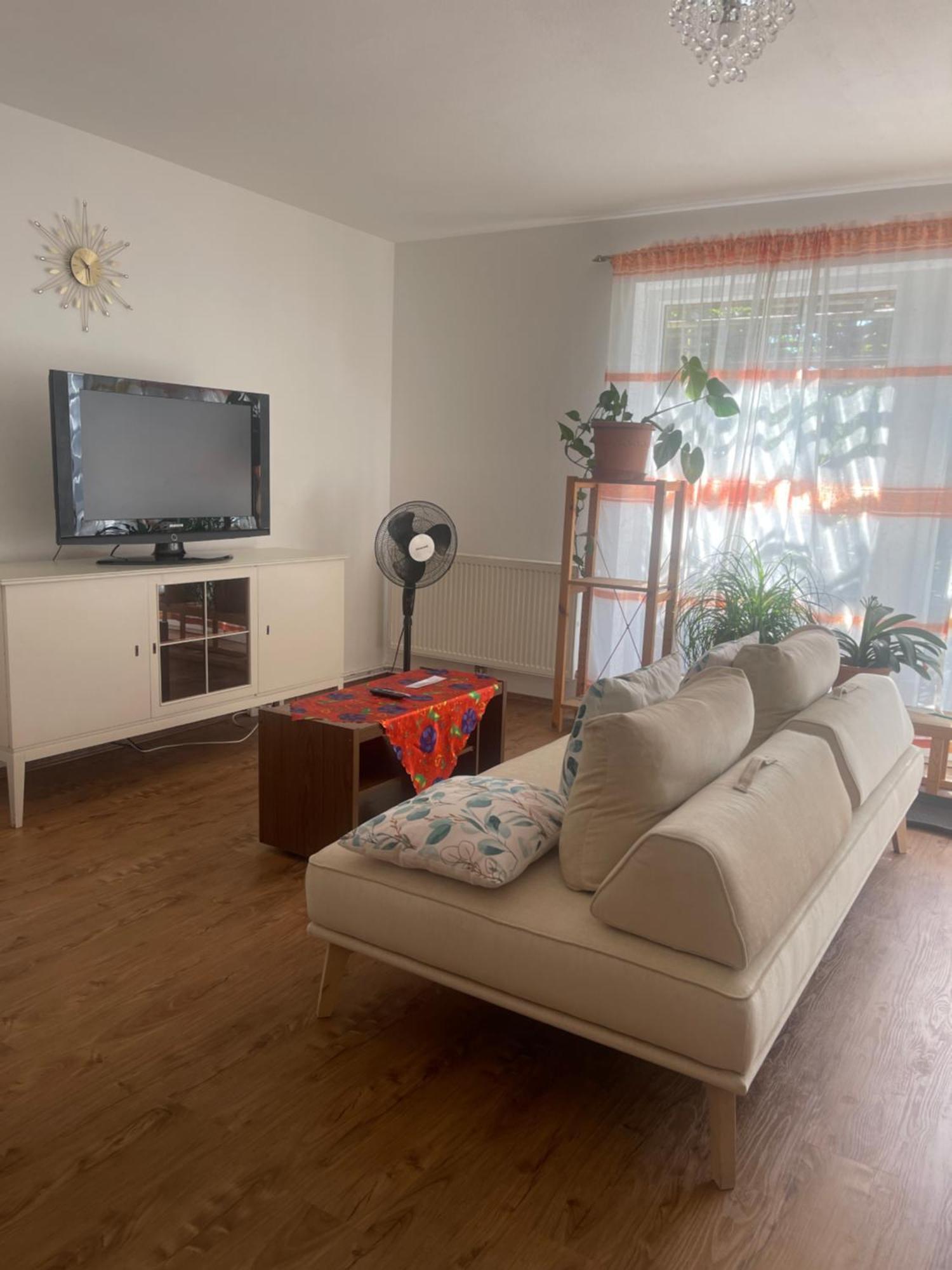 Kagran 1220 Apartment Vienna