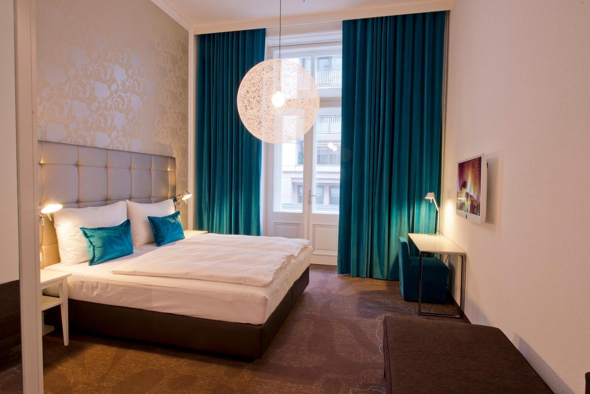 One Wien-staatsoper 3* Vienna