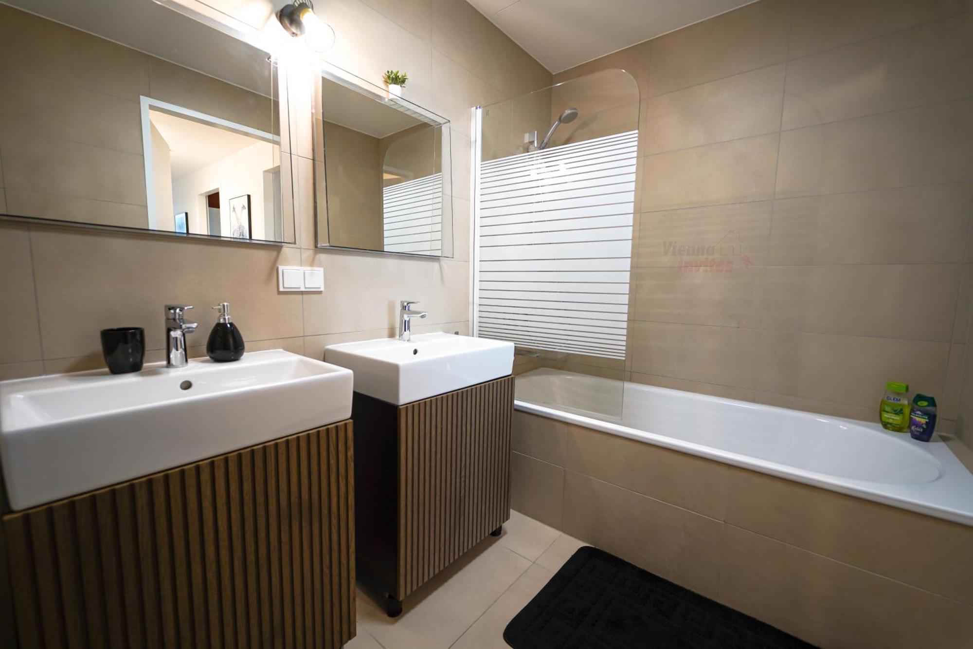 Apartment Triiiple 7heaven - Amazing View On Floor With Rooftop Pool Wien