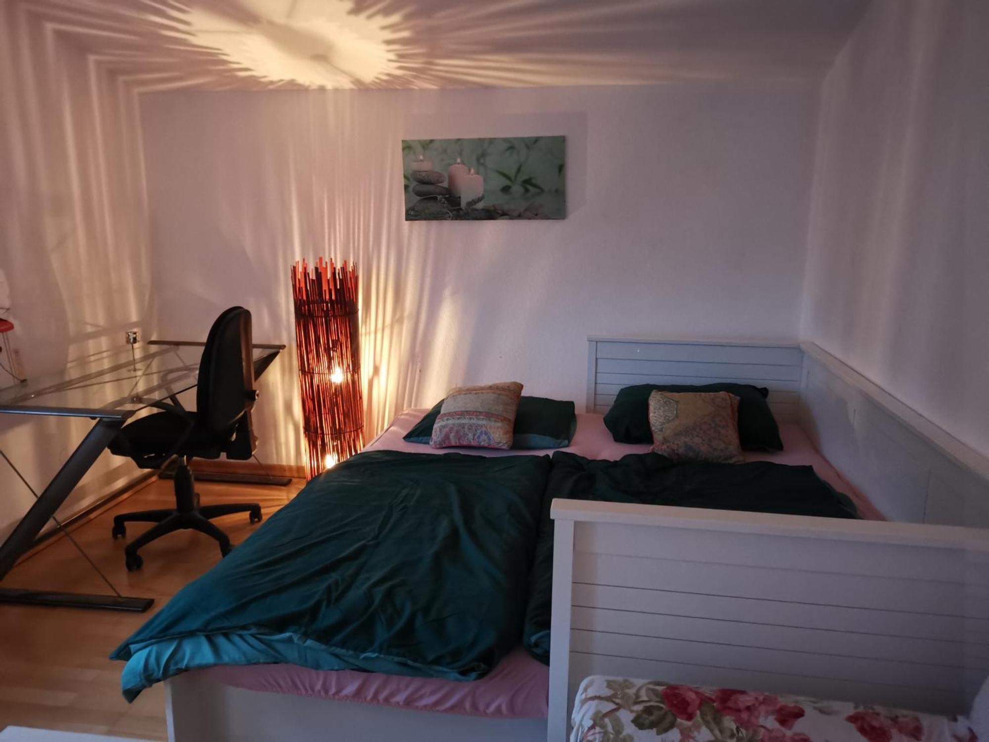 Sunny In Sunny House In A Quiet Location * Wien