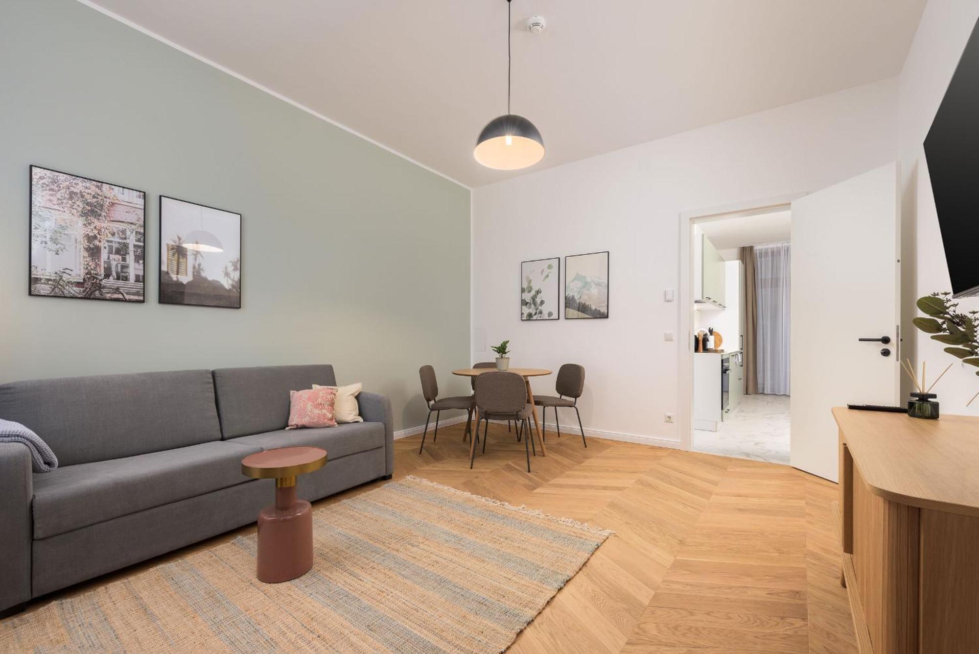 Limehome Karajangasse Apartamento