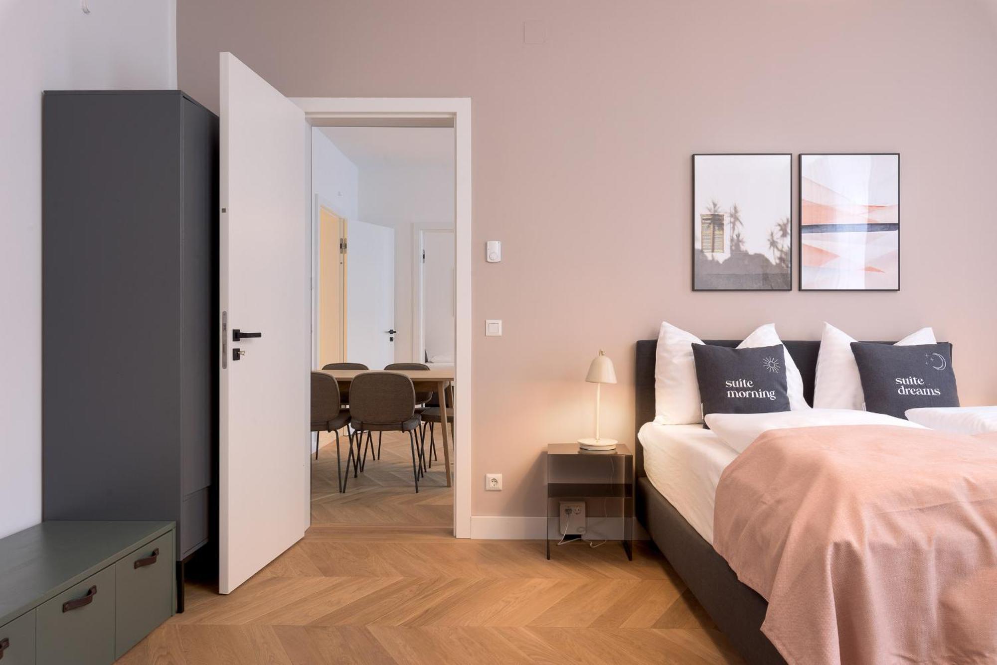 Limehome Karajangasse * Viena