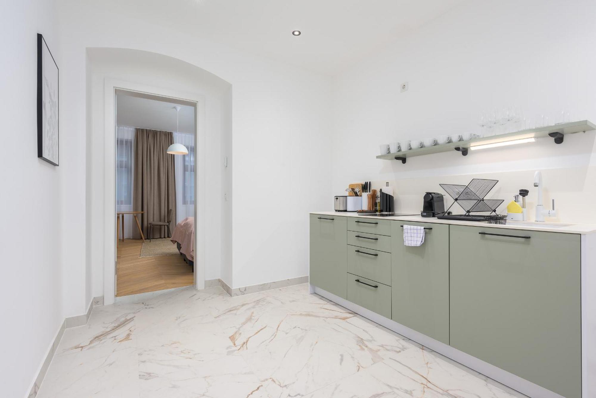 Limehome Karajangasse Apartamento