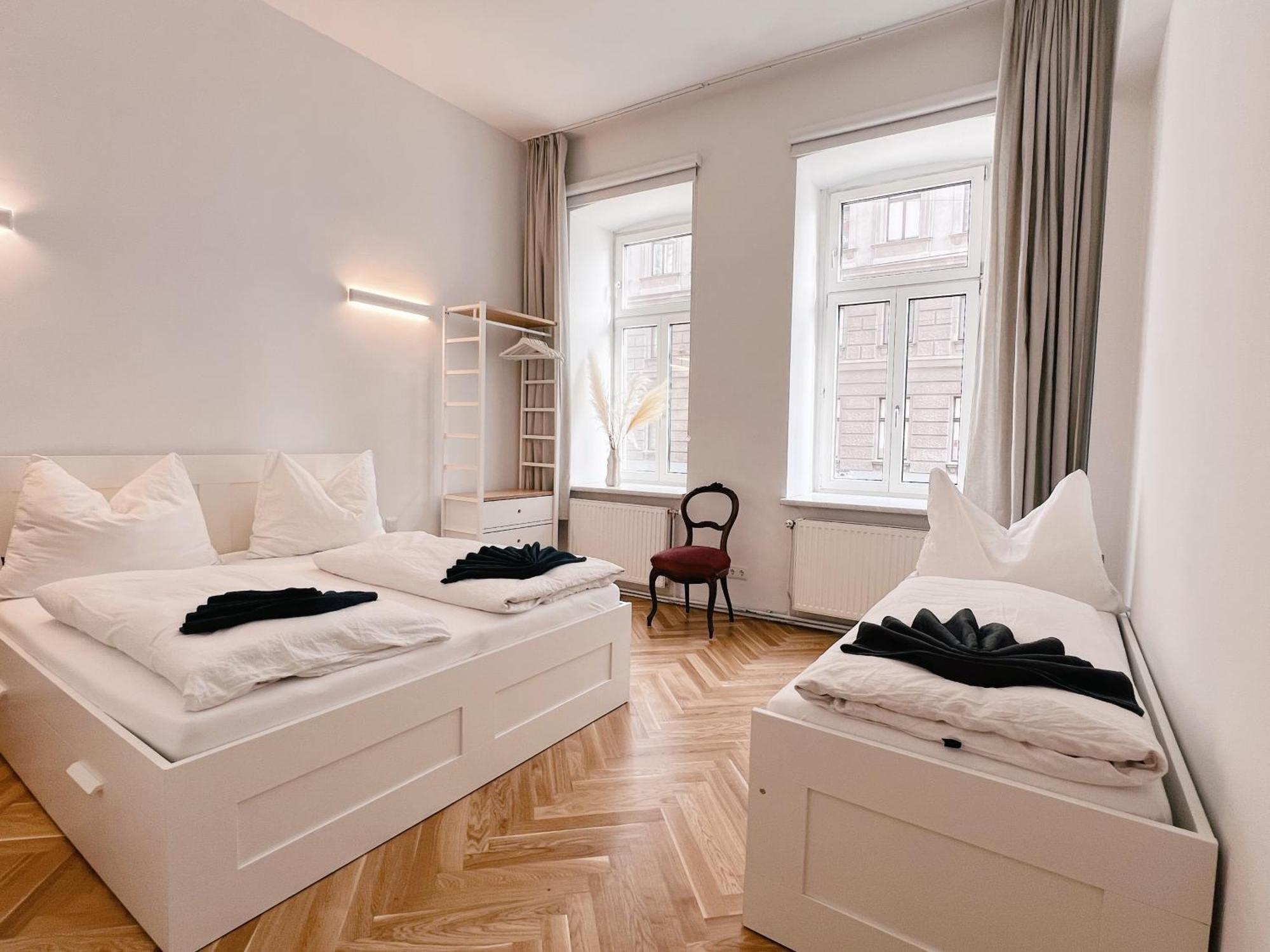 Loft Near Belvedere Castle *