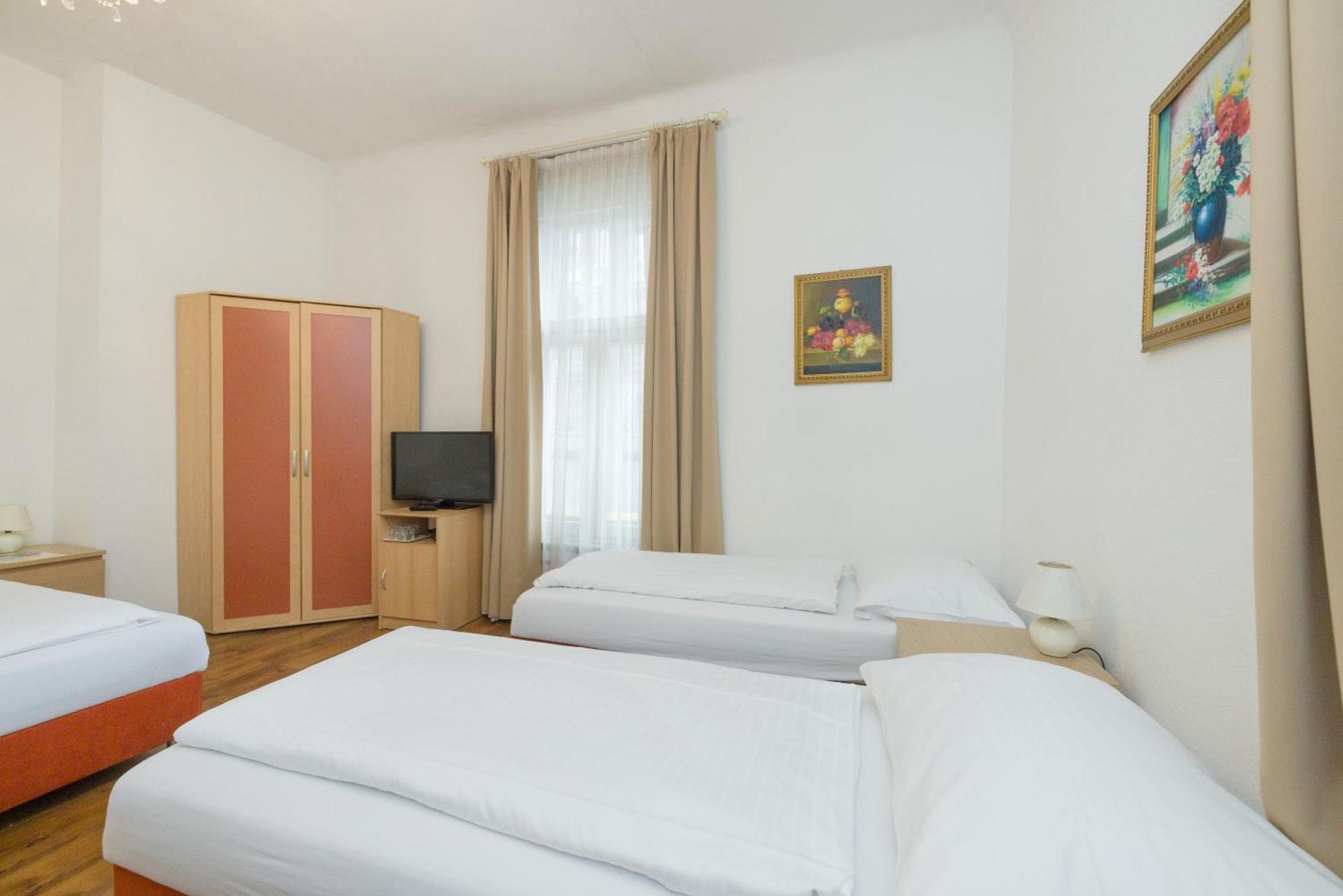 Guest house Votiv Vienna