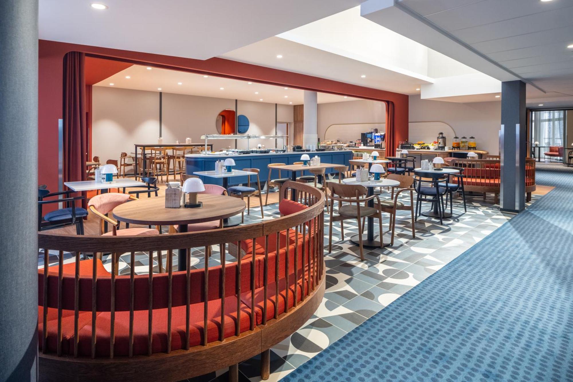 Mercure Hotel 4*
