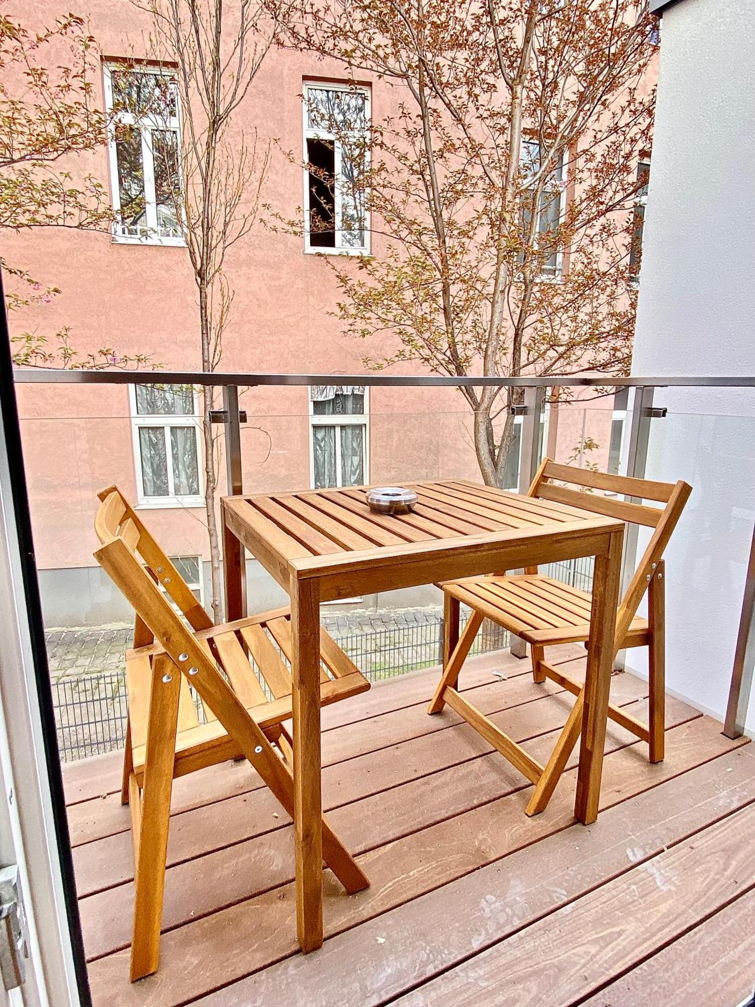 Apartment Steiner Residences Rembrandt