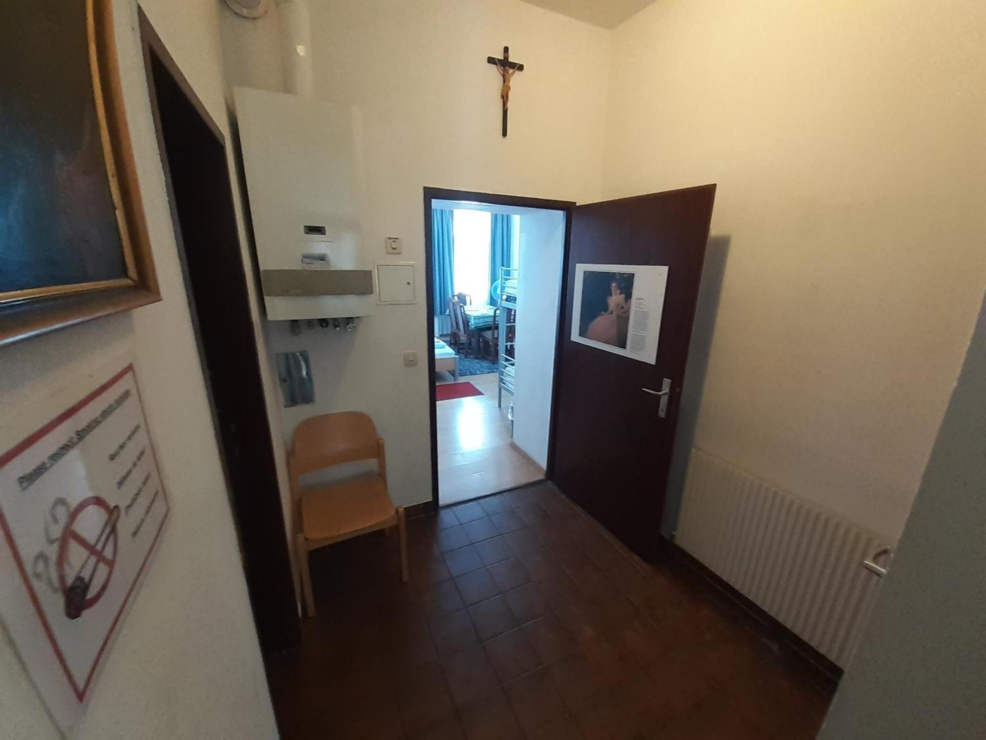 Gasthof Happyhostel Wien