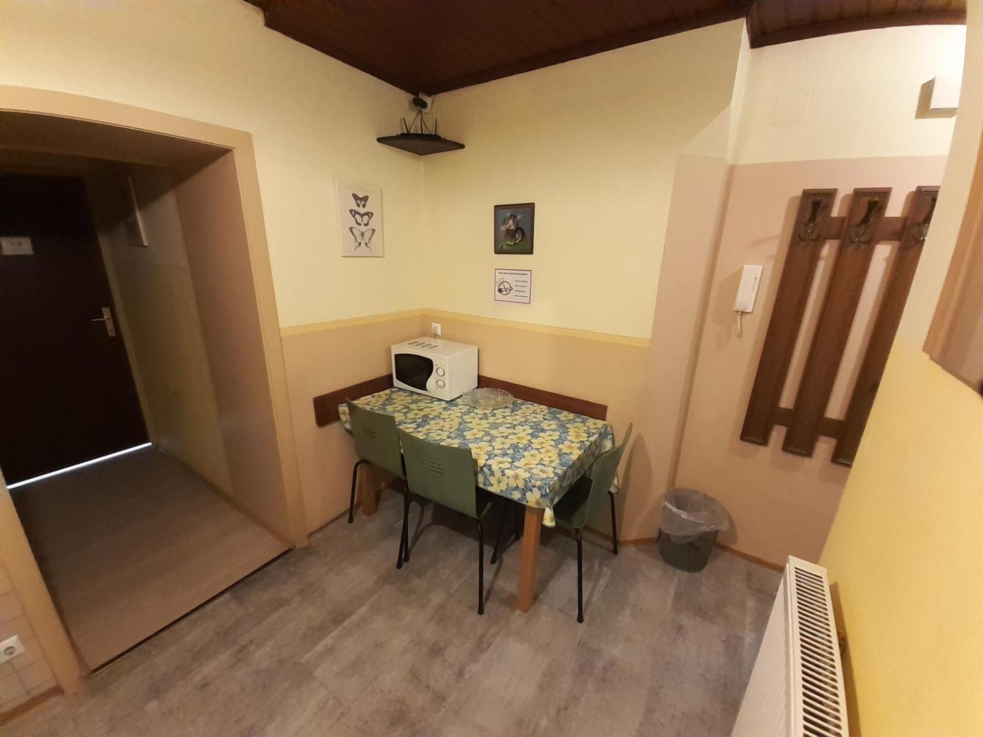 Gasthof Happyhostel *