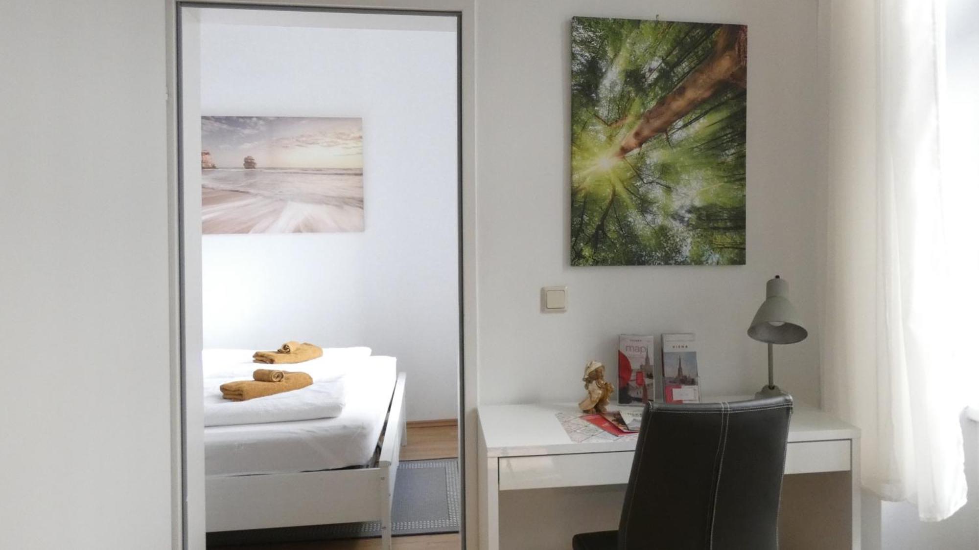 Stylish, 2-room Flat Near Augarten Apartment