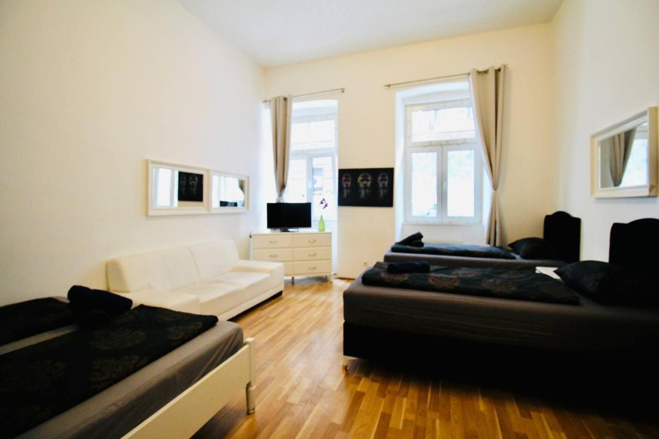 Cozy Studio Lg *