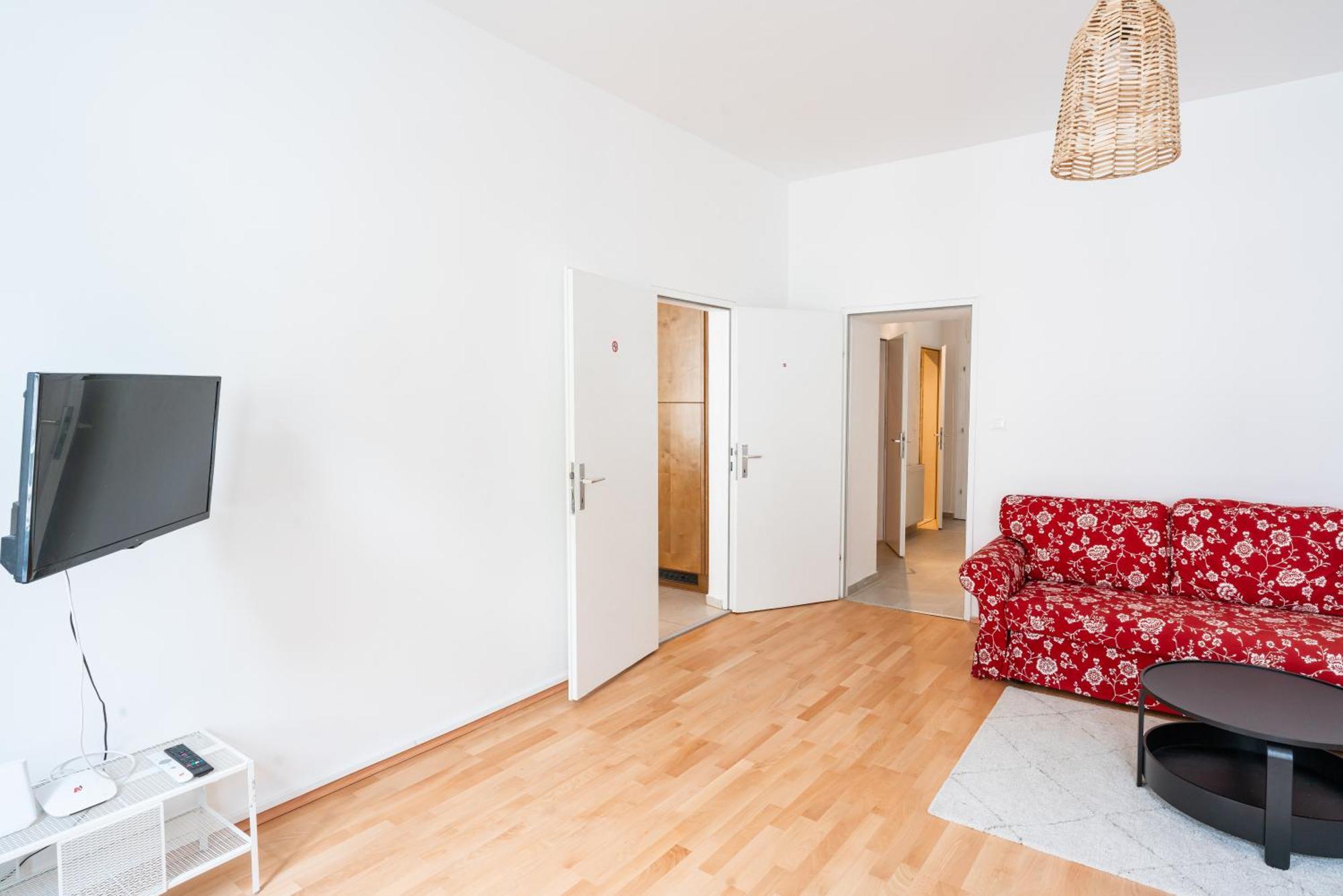 1150 * Viena