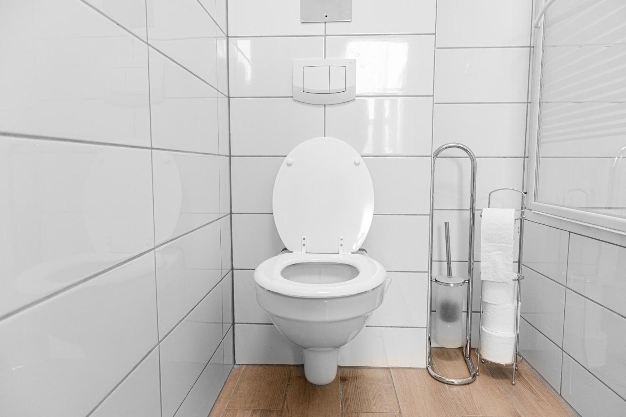 Lovely 2br Shared Apartment, Enkplatz U3, 15min To Center Apartment Vienna