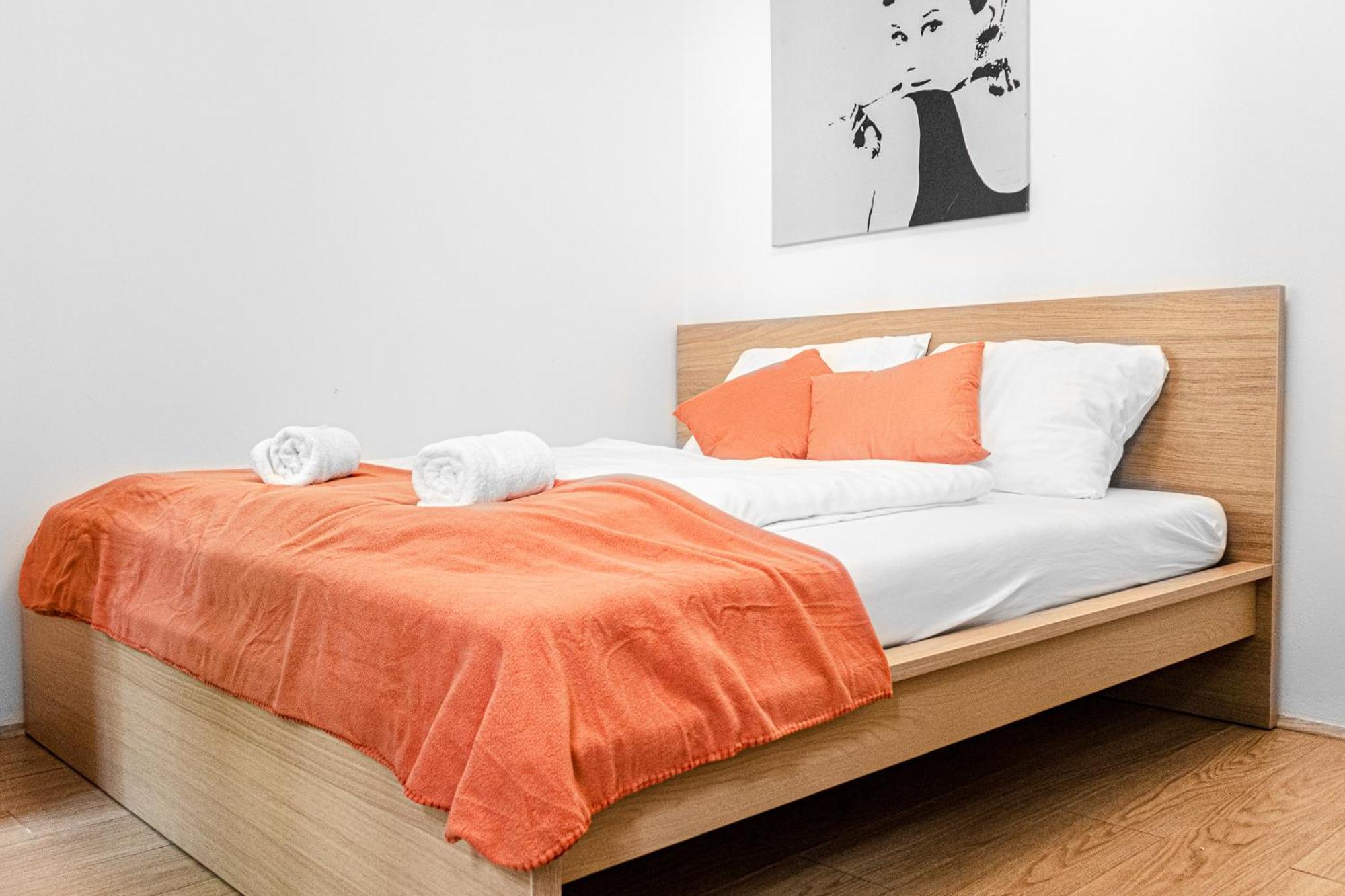 Apartment Lovely 2br Shared Apartment, Enkplatz U3, 15min To Center *