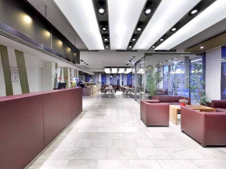 Eurostars Embassy