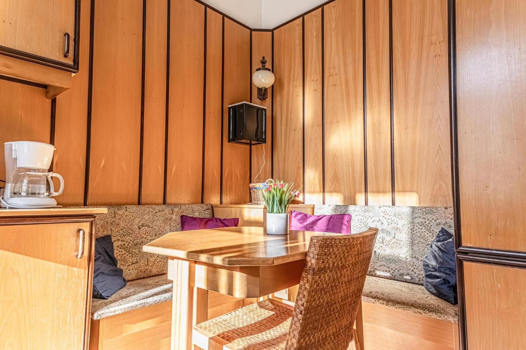 Apartment Large 4br Near Karlsplatz Ideal For Big Groups